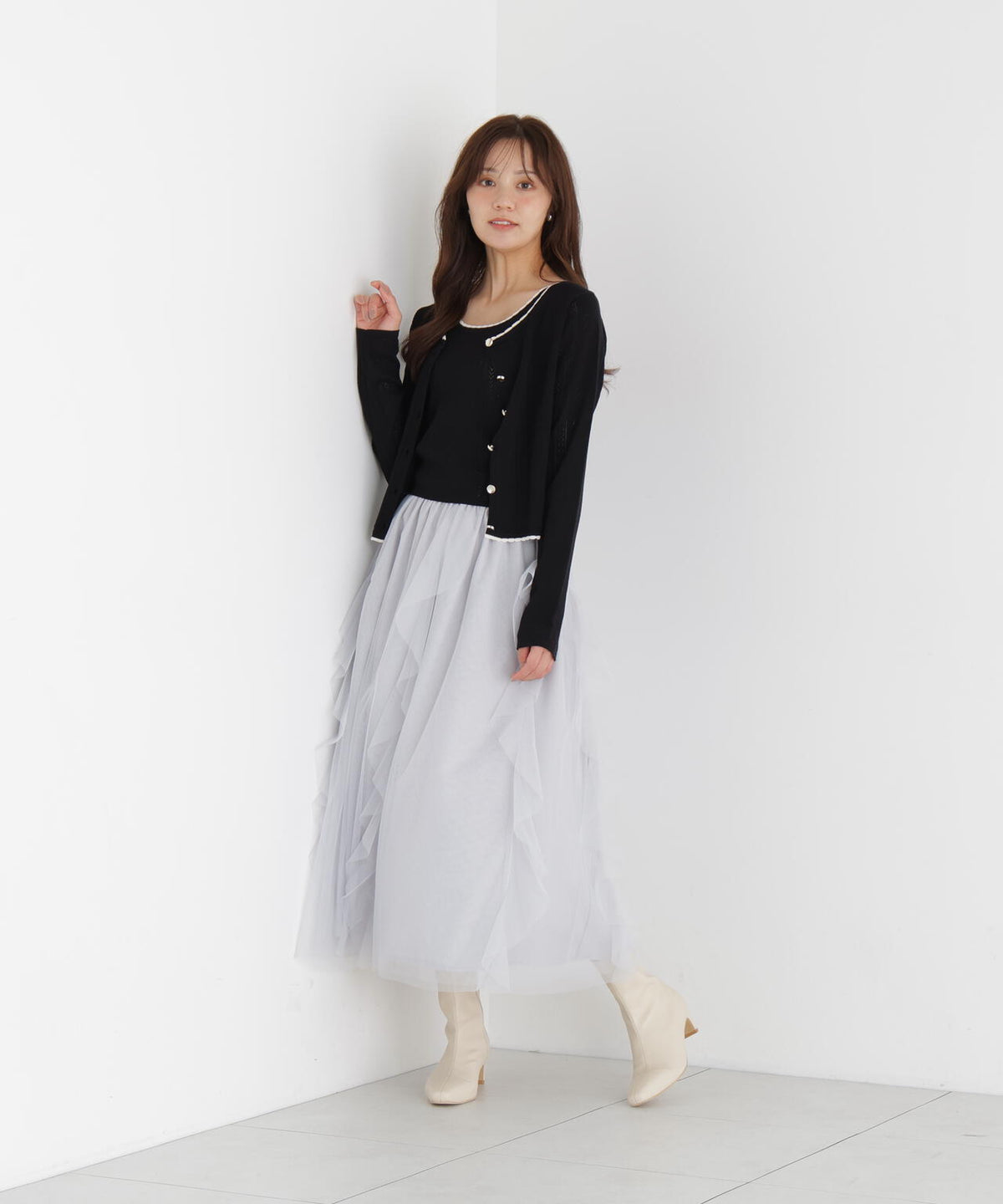 166cm B:78 W:56 H:83 S:24.5cm 着用サイズ:FR