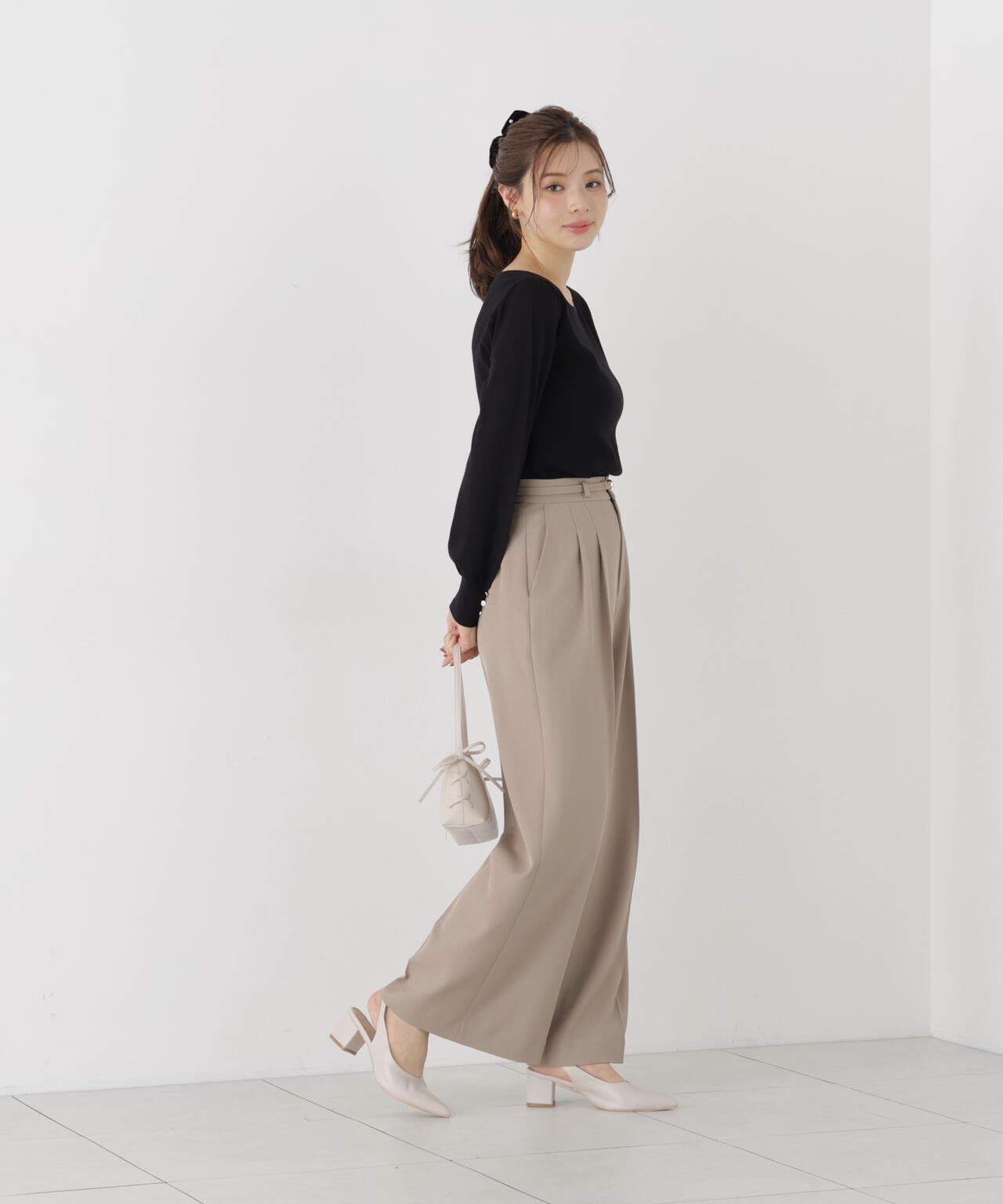 165cm 着用サイズ:FR