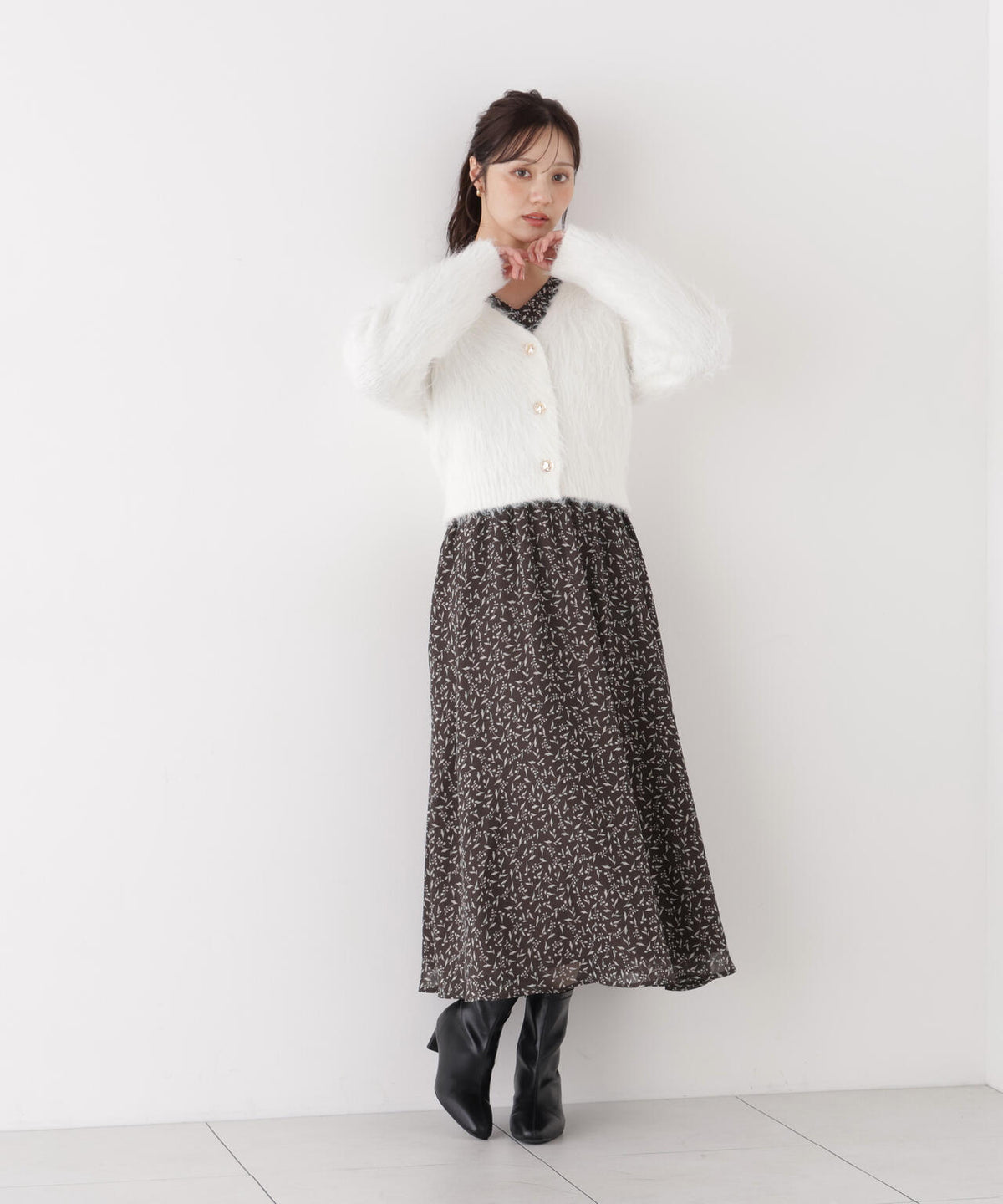 166cm B:78 W:56 H:83 S:24.5cm 着用サイズ:FR