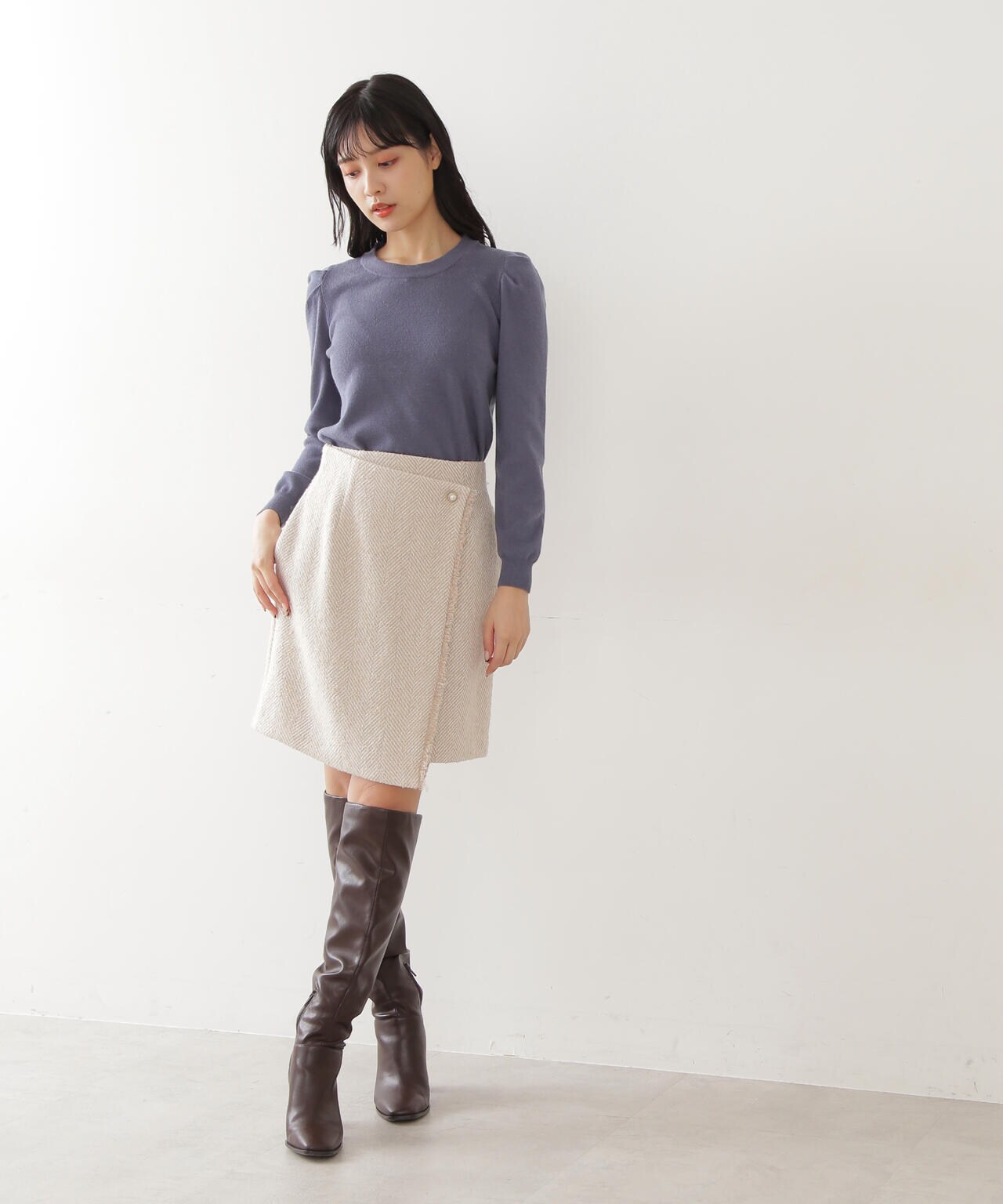 【宮田聡子さん着用 美人百花 12月号 掲載商品】カラーヘリンボンミニスカート
