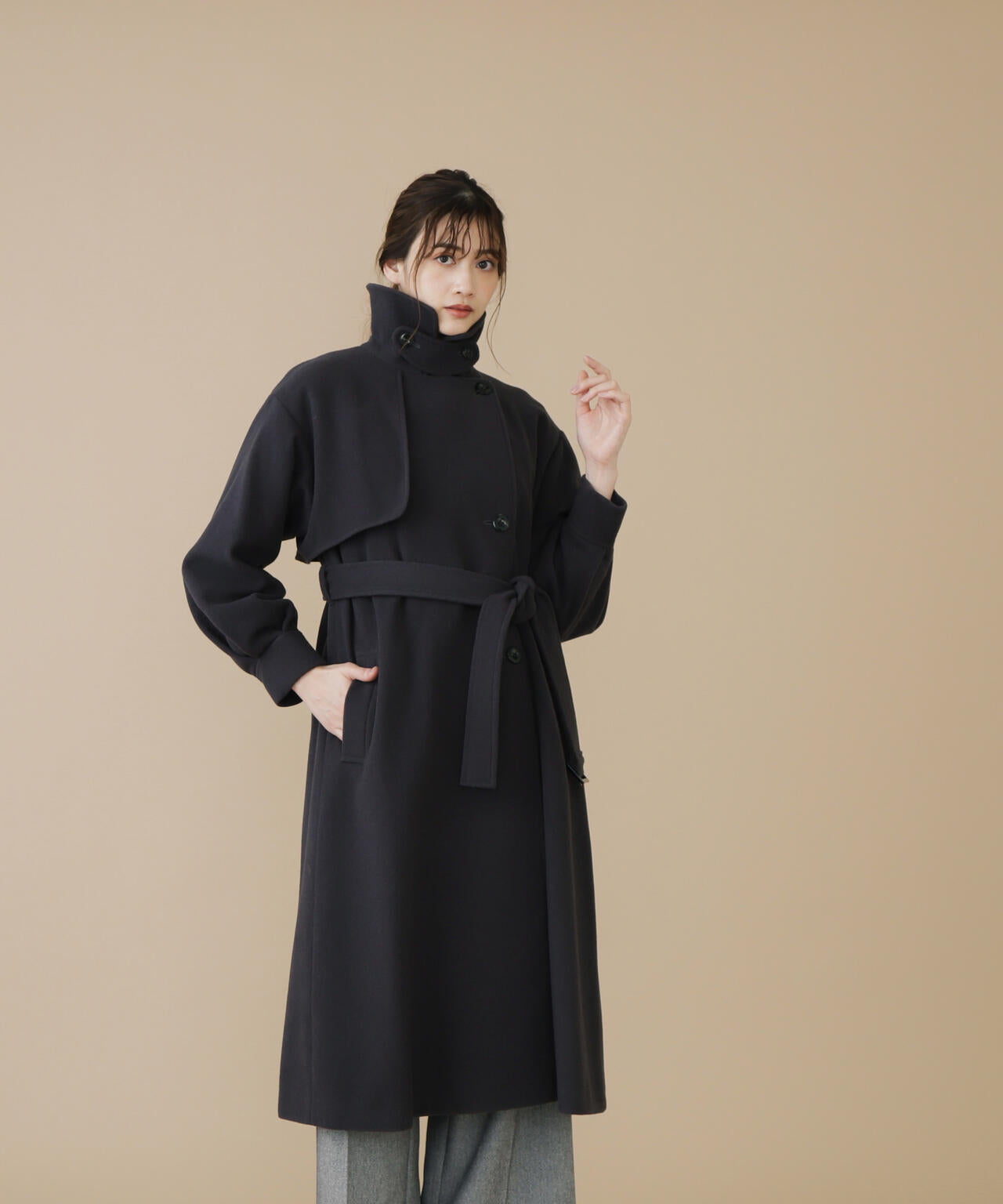 【美人百花11月号 宮田聡子さん着用商品】スタンドカラーレディコート