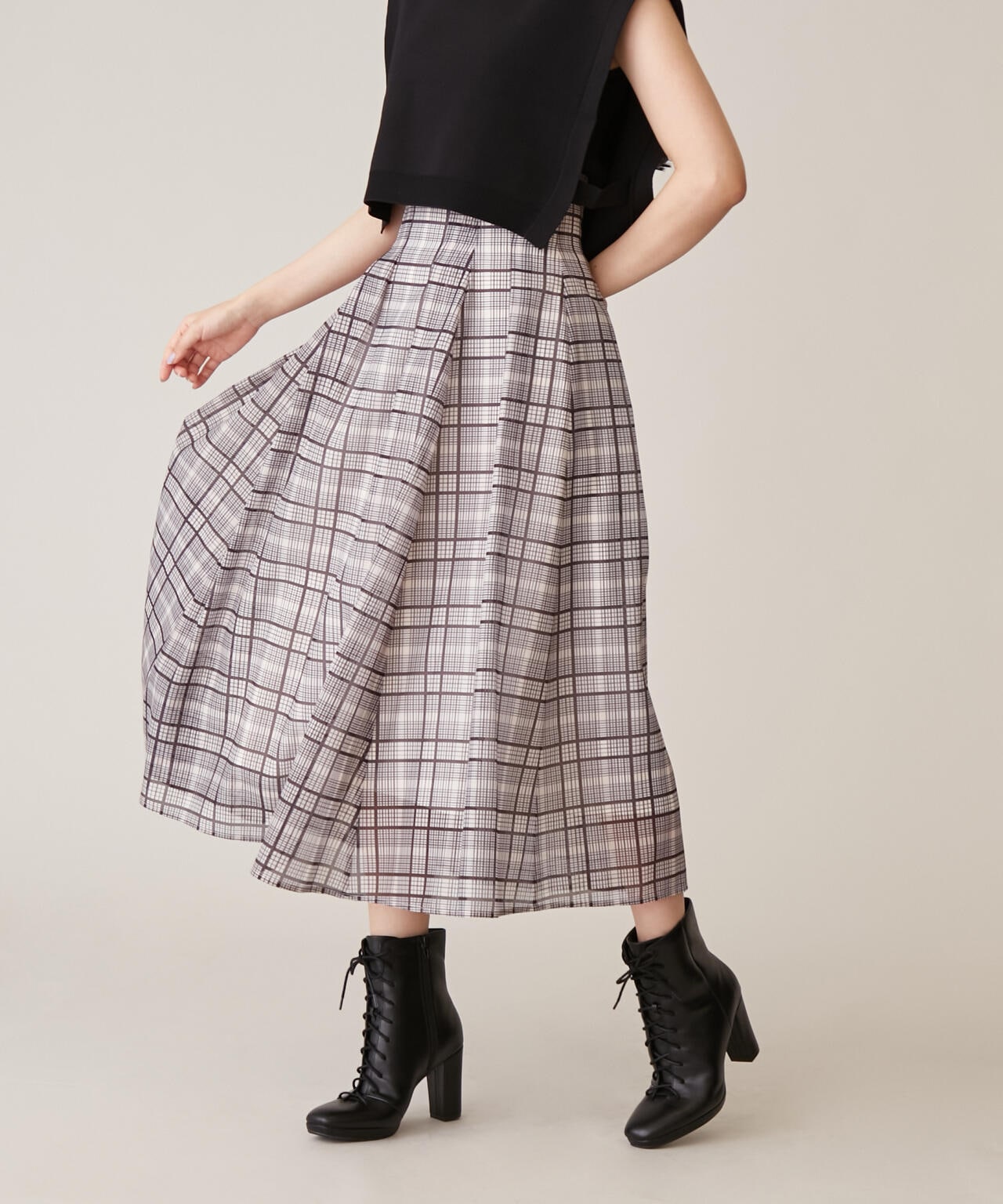 【美人百花11月号 宮田聡子さん着用商品】レースアップブーティ