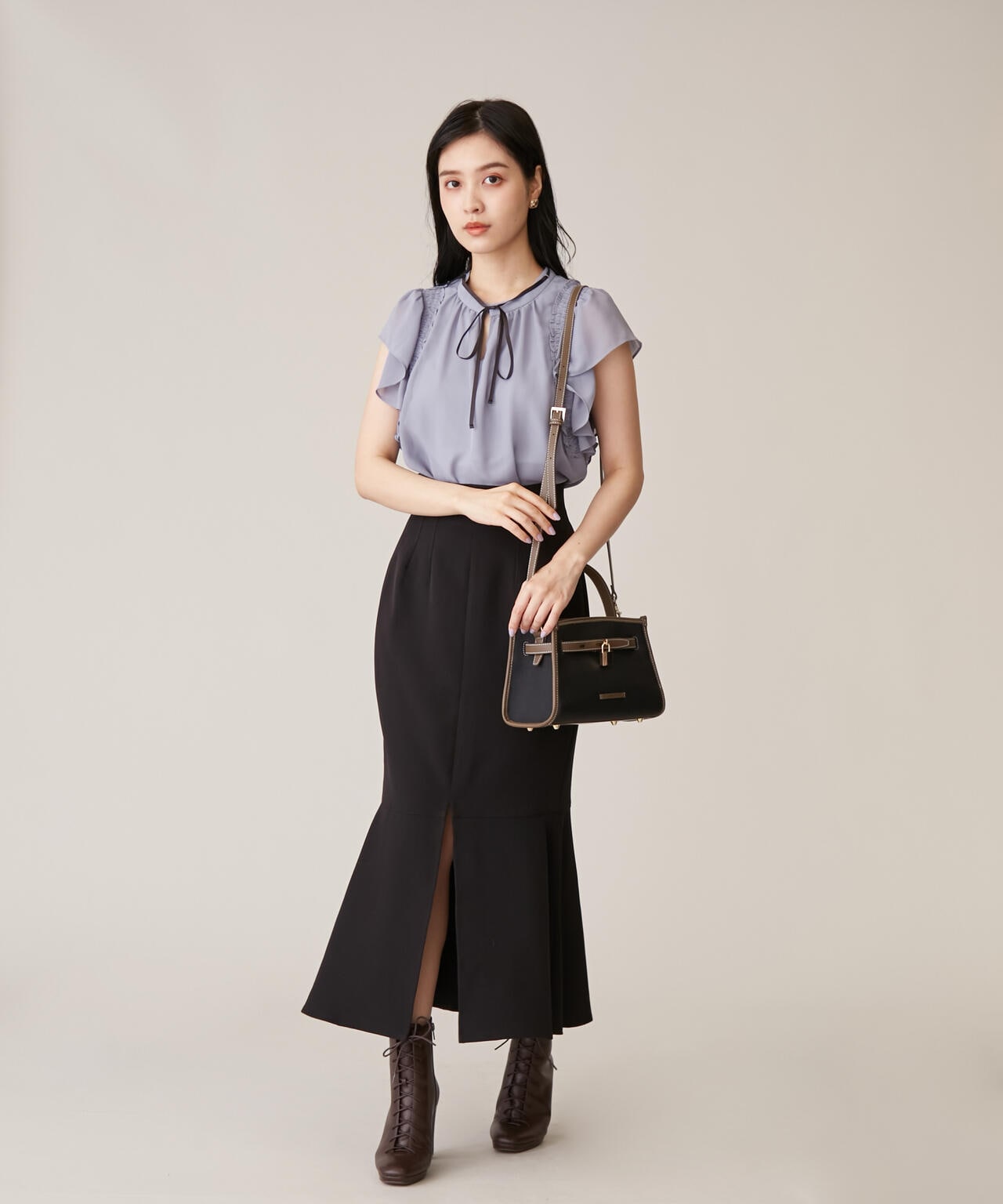 【美人百花11月号 宮田聡子さん着用商品】レースアップブーティ