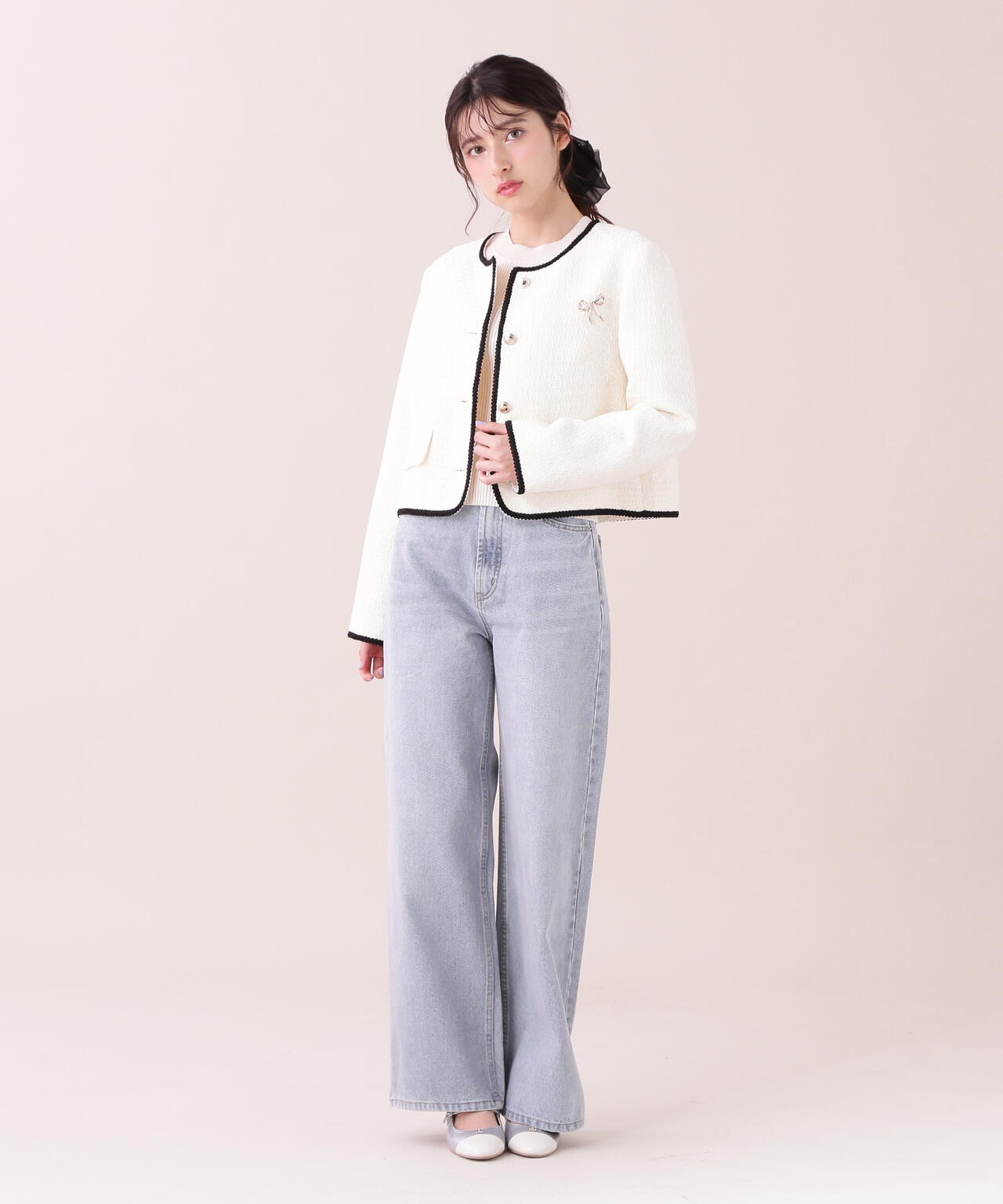 モールツイードブローチ付きジャケット