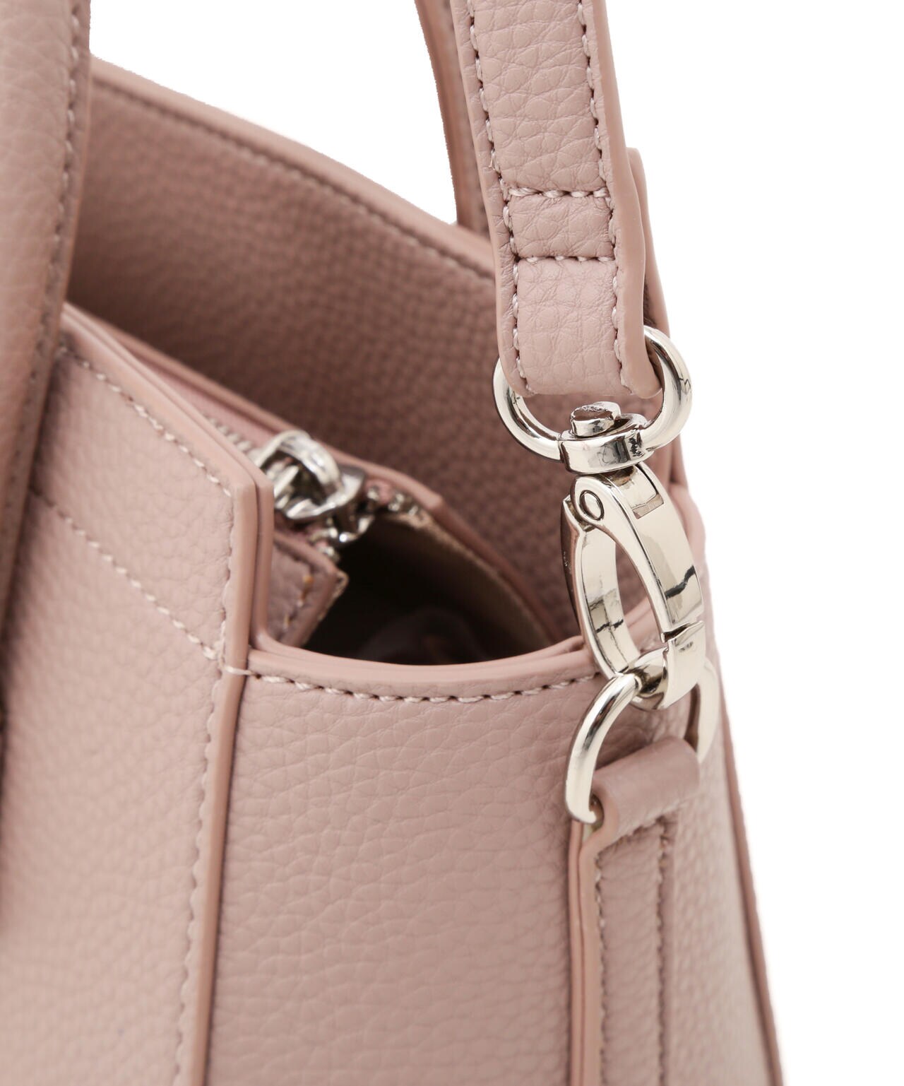 9341fc4b-8aaf-5ff9-bf26-bd5b51ea8bc8_Image