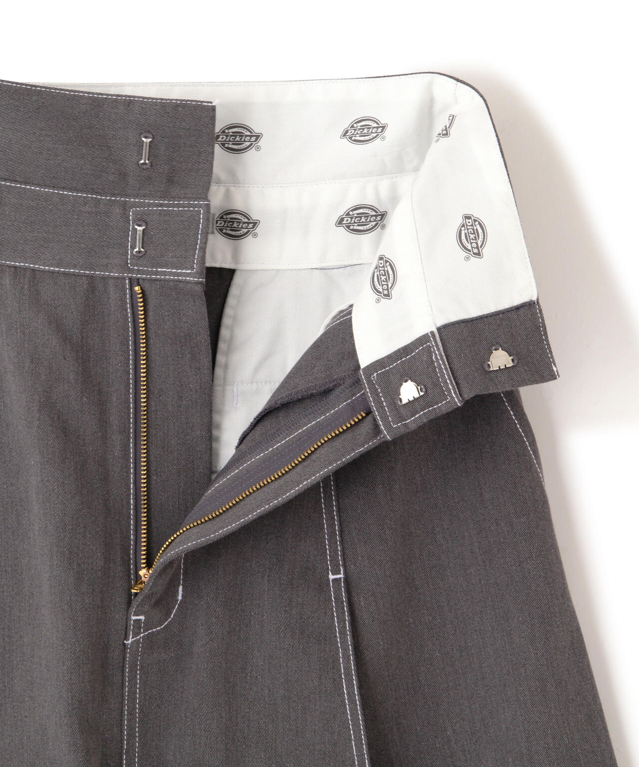 「Dickies × JILL by JILL STUART」別注ステッチロングスカート