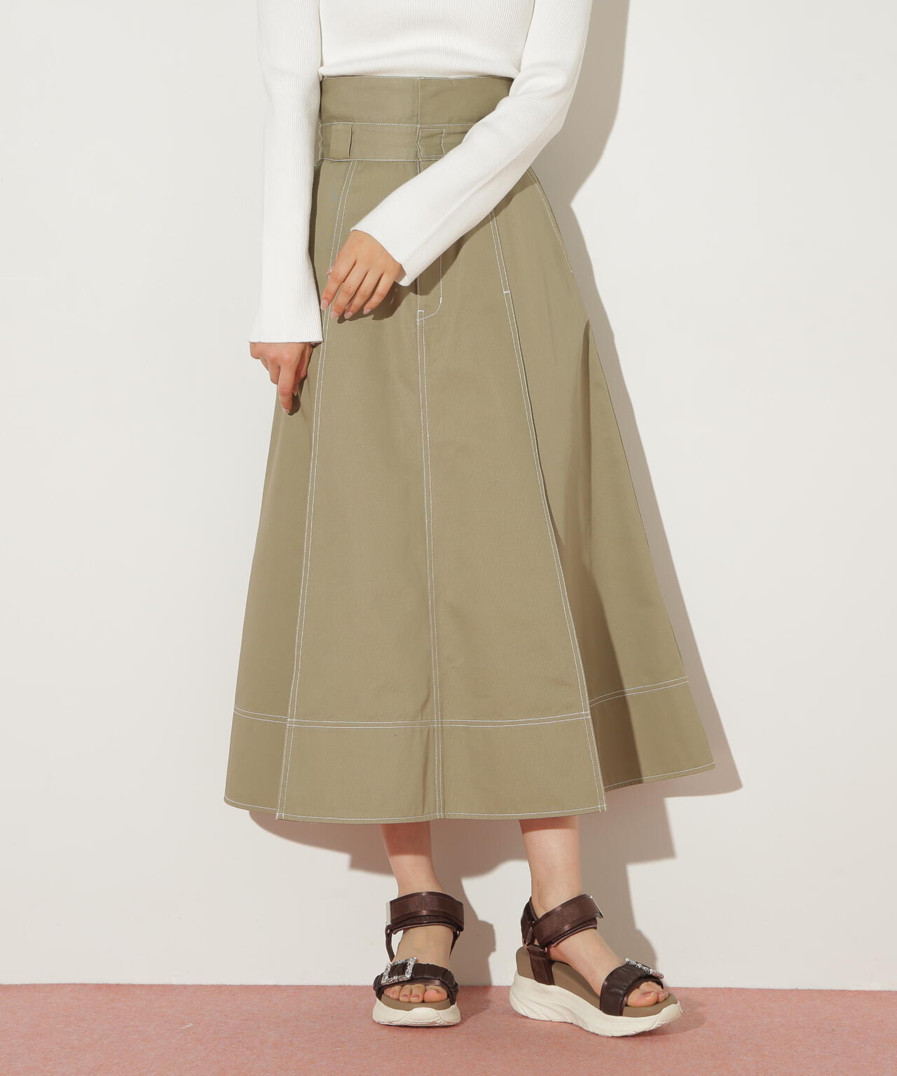 「Dickies × JILL by JILL STUART」別注ステッチロングスカート