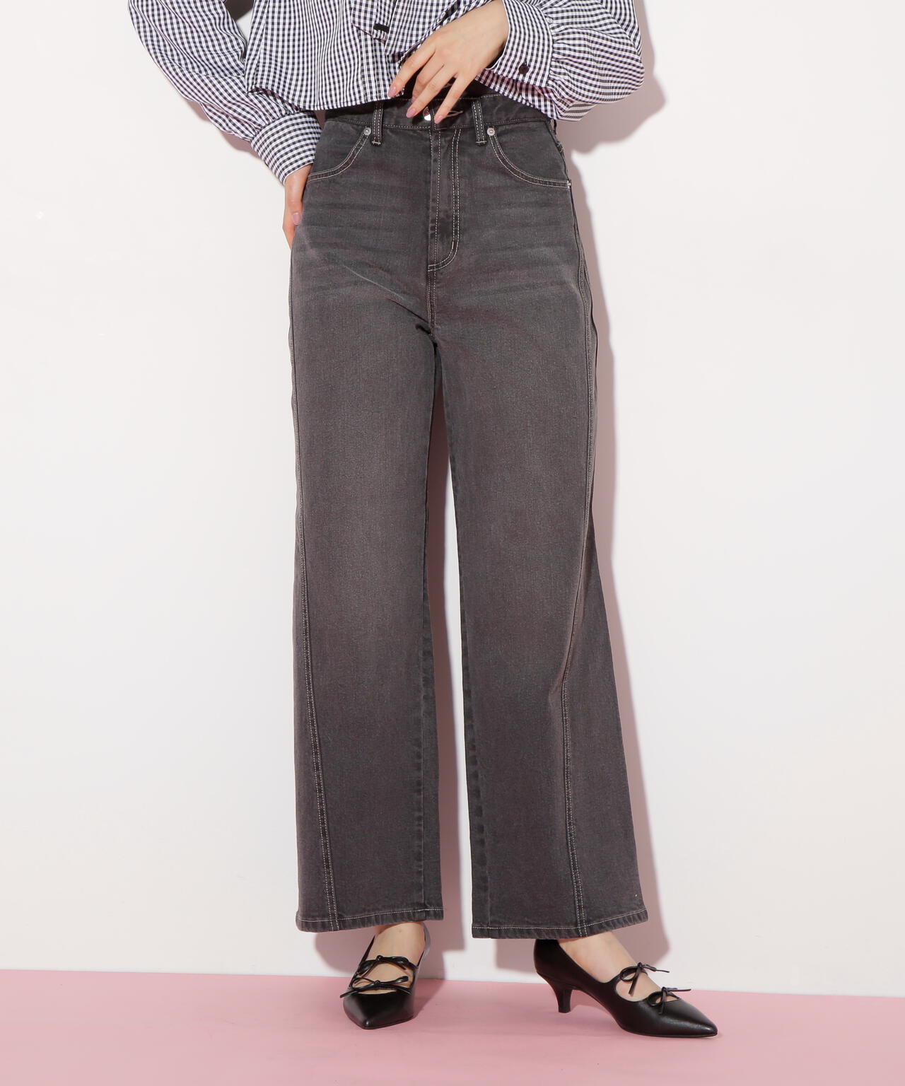 ハイウエストストレートデニムパンツ
