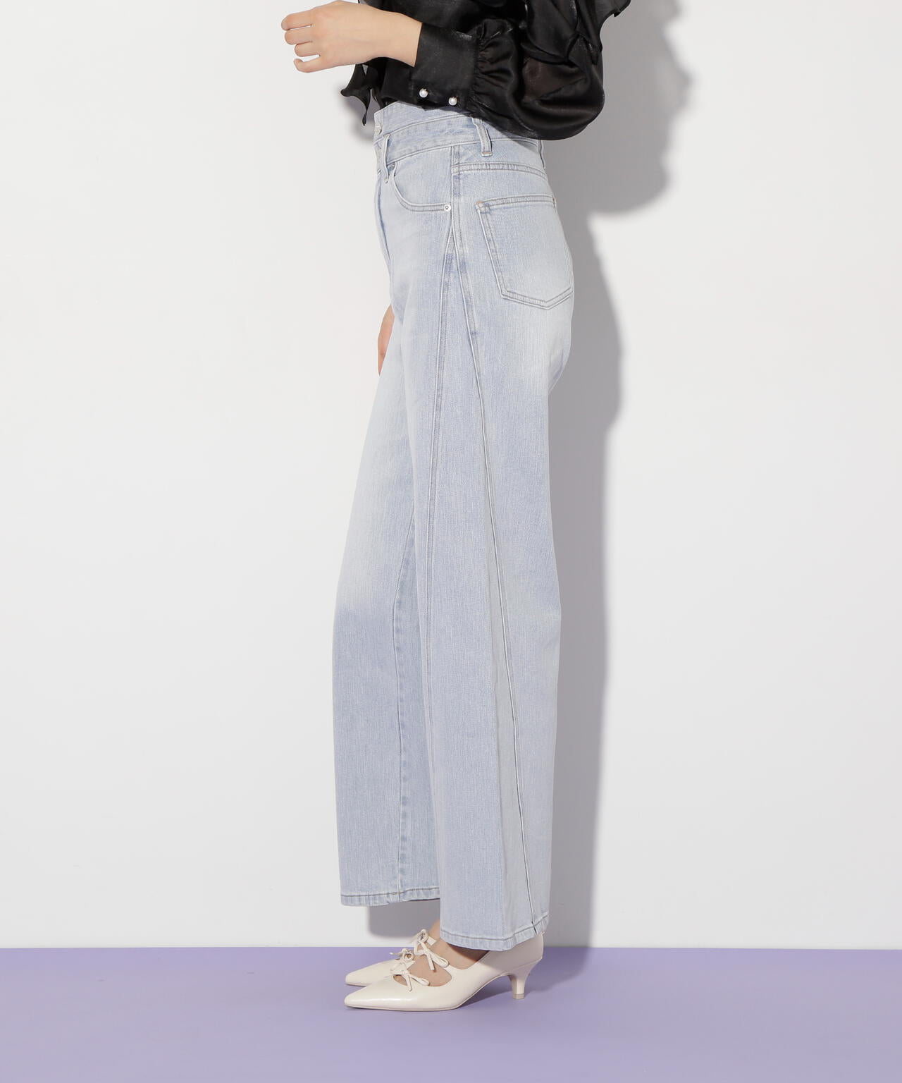 ハイウエストストレートデニムパンツ