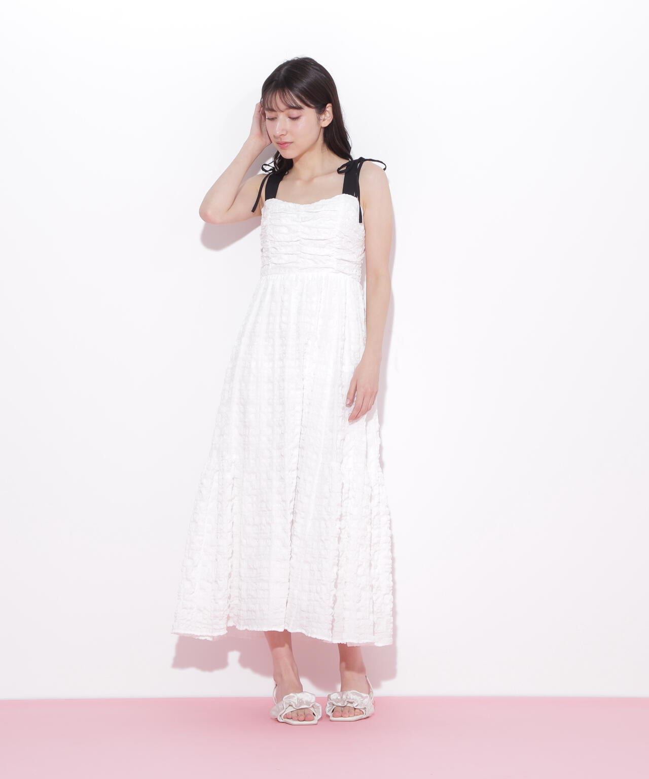 ショルダーリボンワンピース