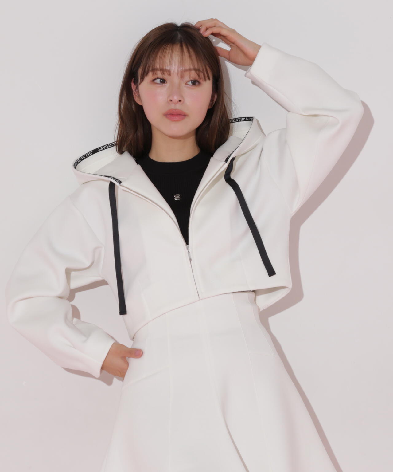 c6d9e57c-7f4a-5213-95cc-8000dd9f3d31_Image