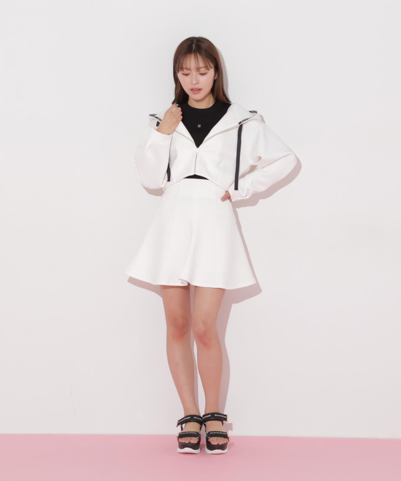 6cd21f66-d69d-5173-b459-7f665596aeba_Image