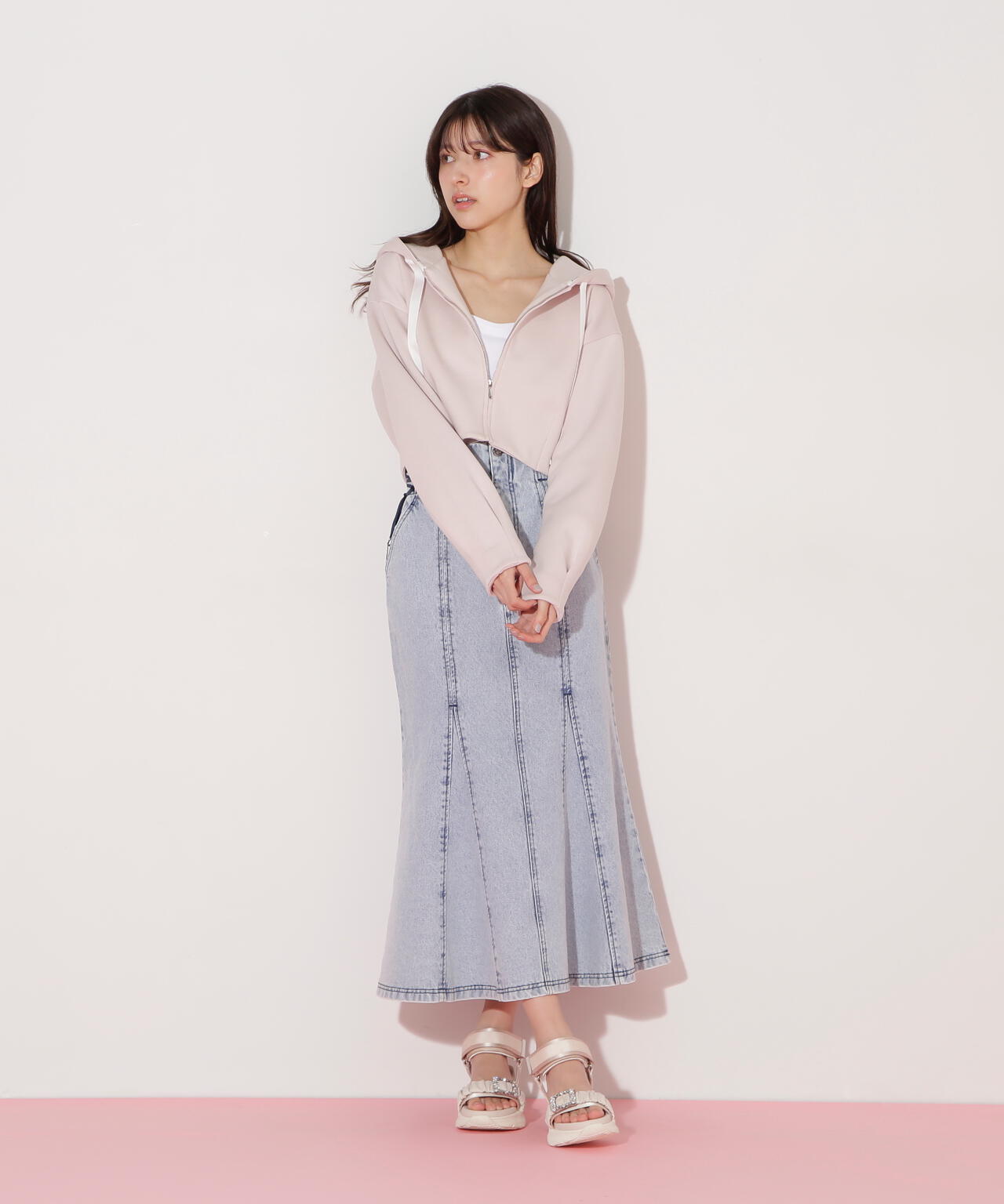 e9fa7743-ef0b-5bde-b0bb-888465eca013_Image