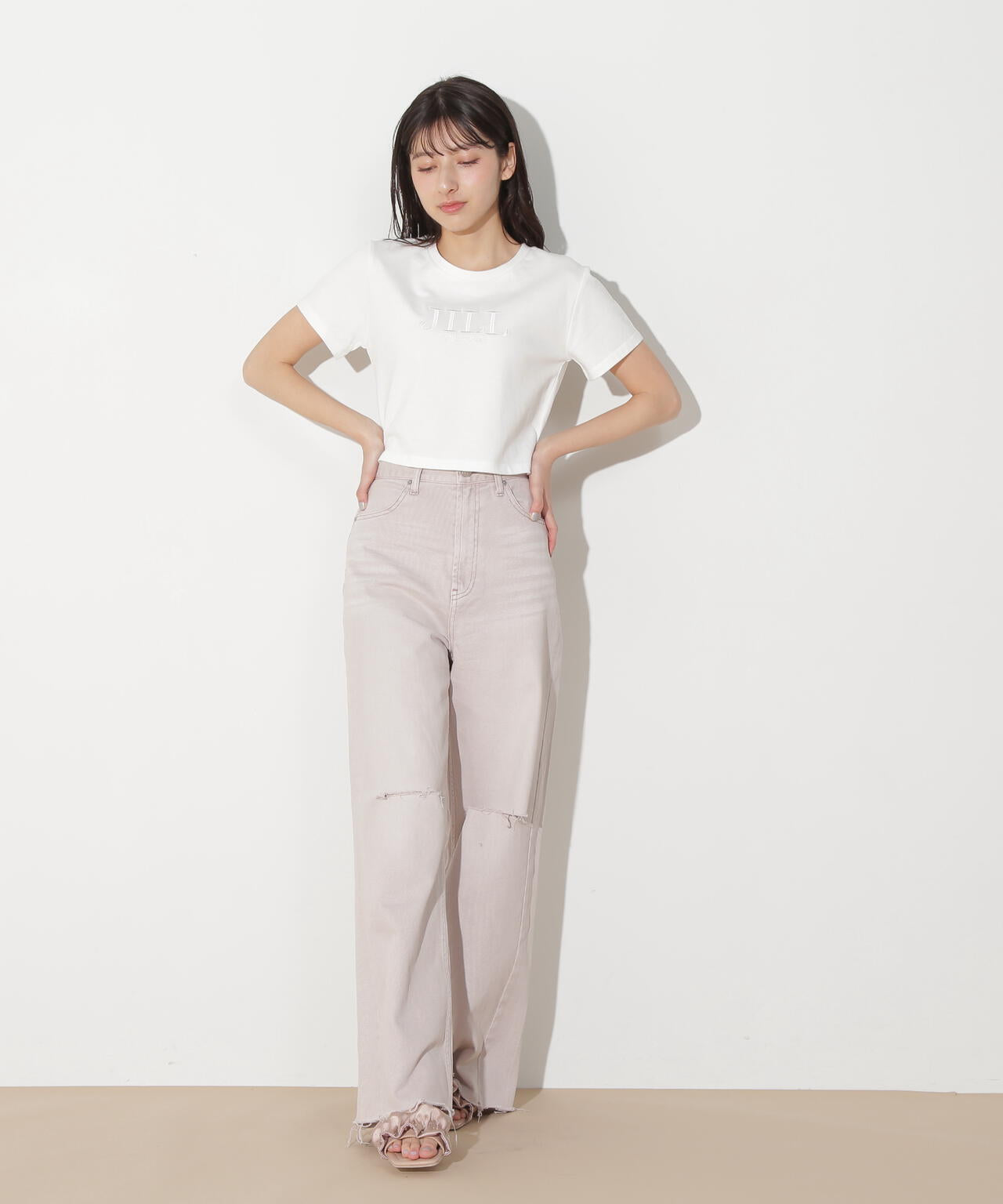 b323d7d2-bda4-5f9a-a9de-543ee3cee14b_Image