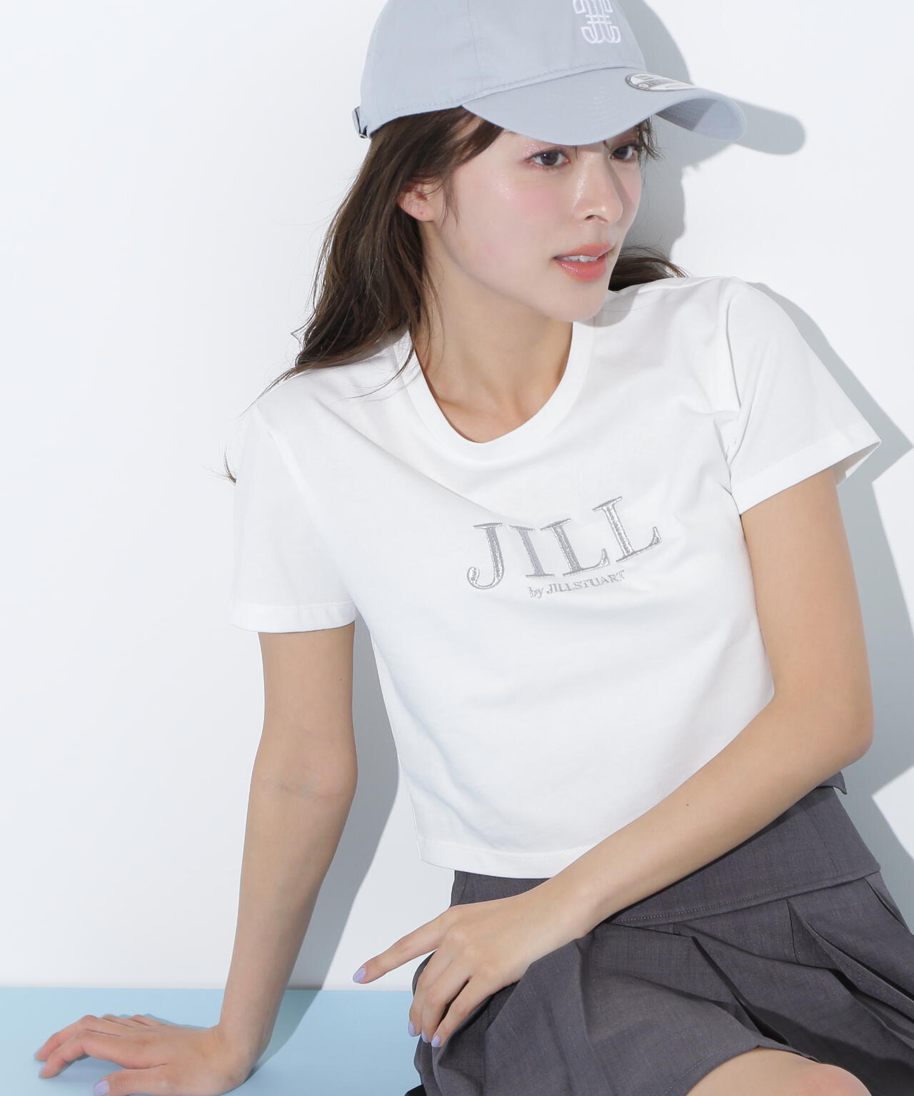 ショート丈刺繍ロゴTシャツオーガニックコットン