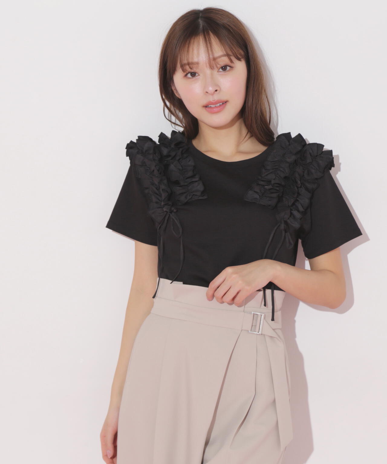 ボリュームフリルTシャツ