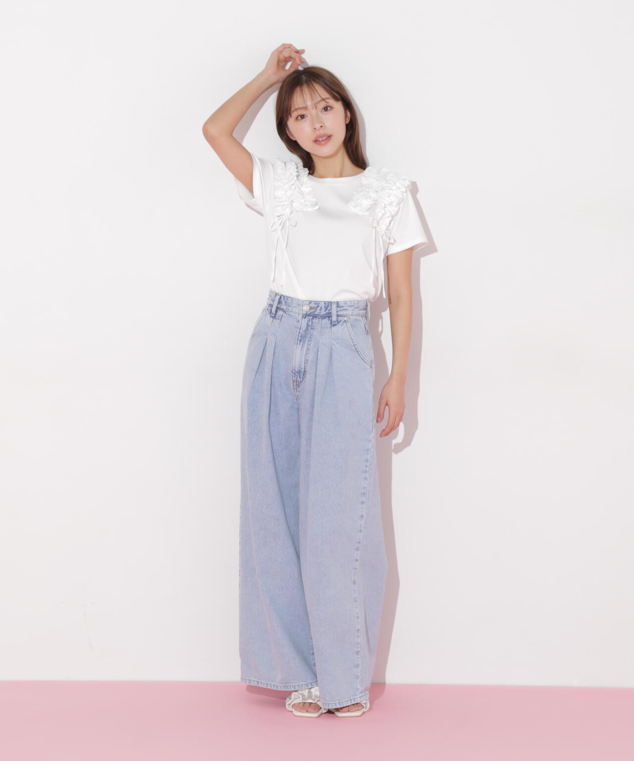 ボリュームフリルTシャツ