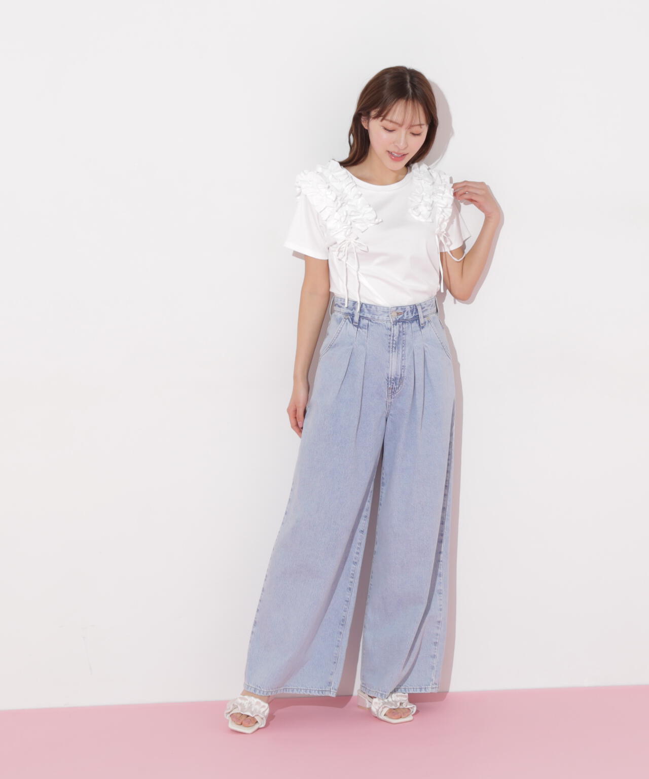 ボリュームフリルTシャツ