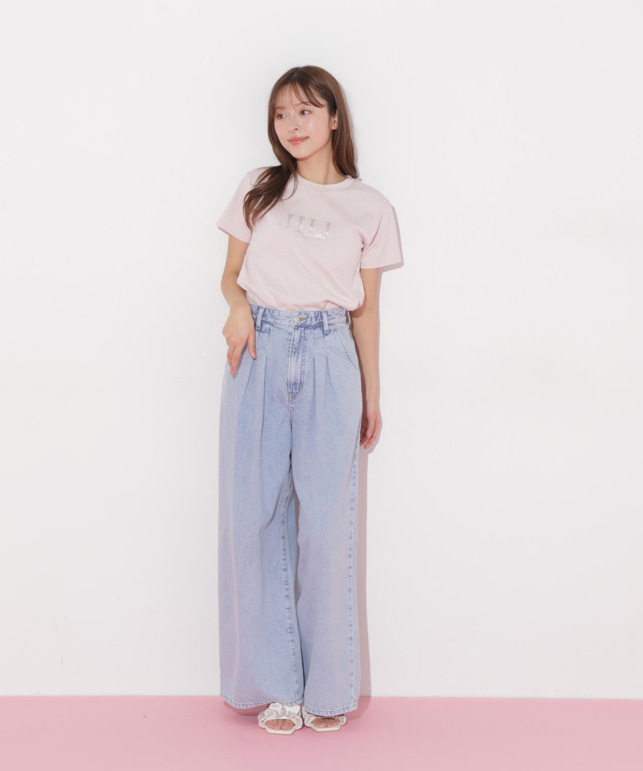 ホットフィットロゴTシャツ
