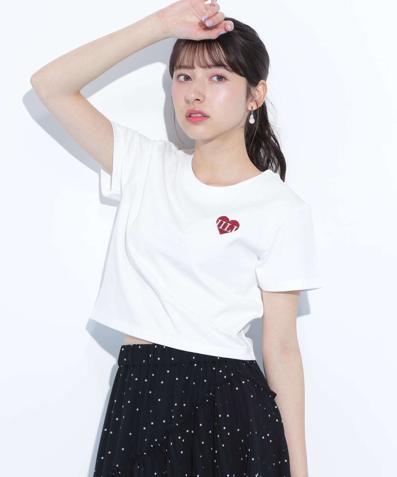 クロップドハート刺繍Tシャツ