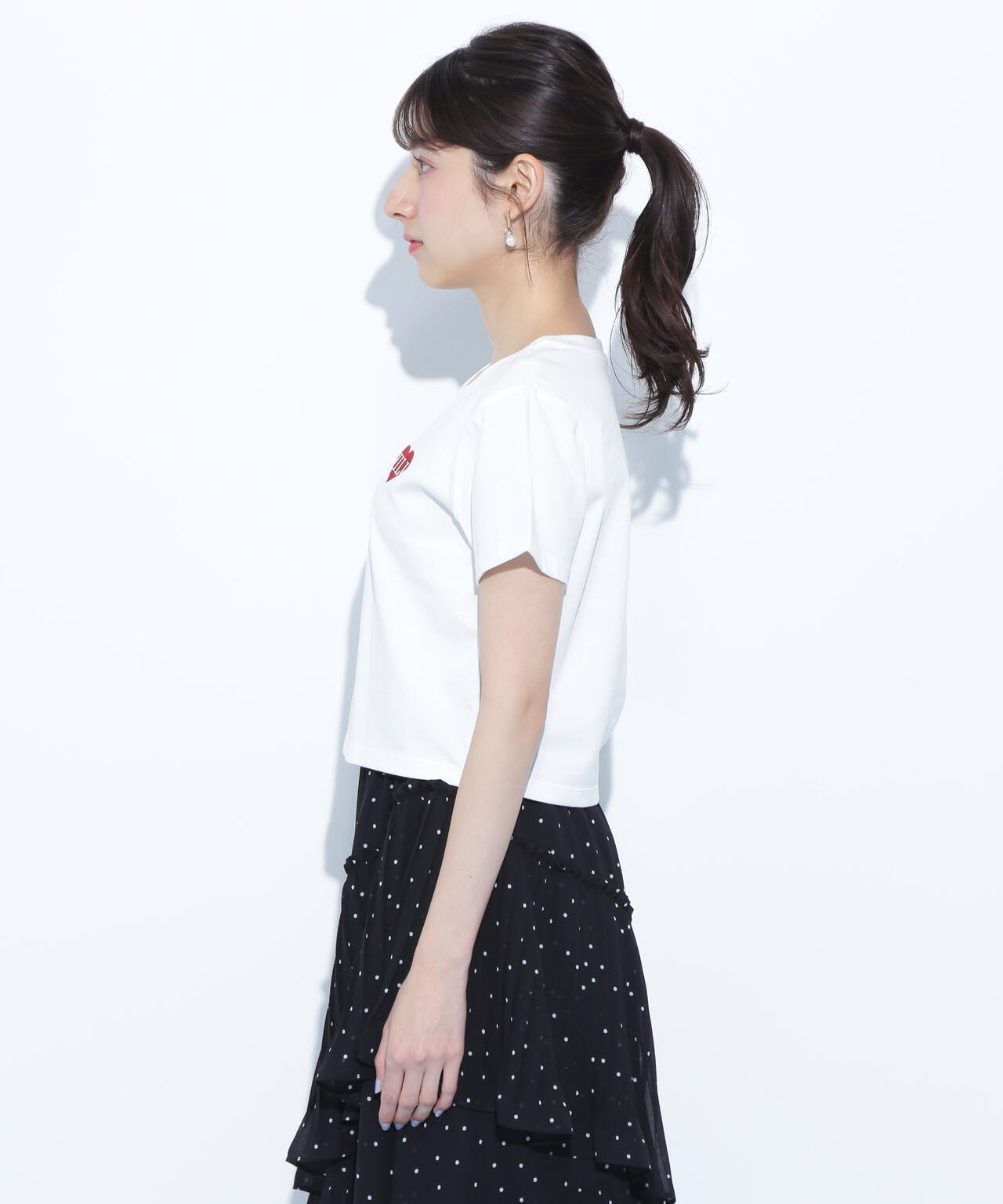 クロップドハート刺繍Tシャツ