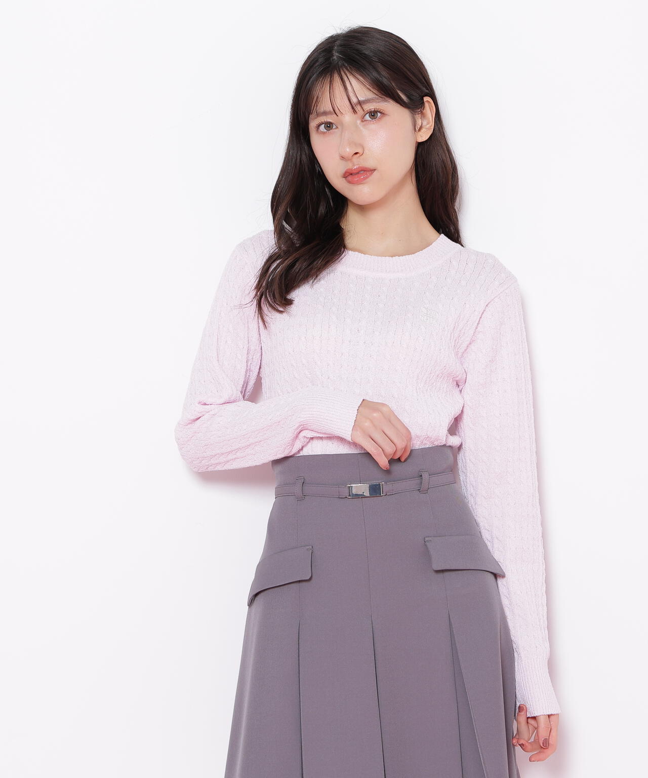 ミニブークレーケーブルニット