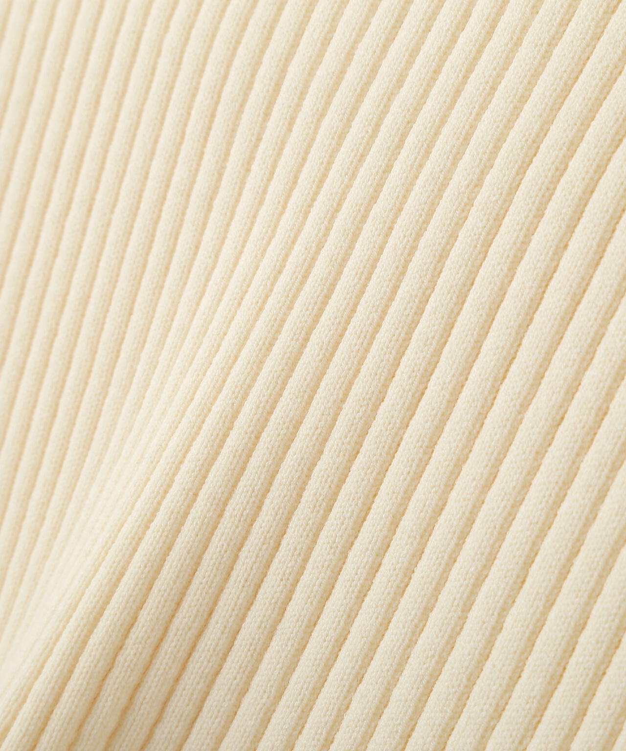 コンパクト配色ロゴニット