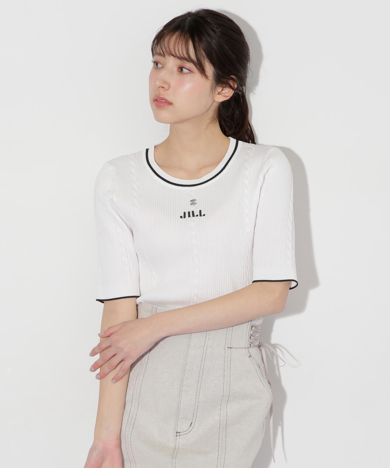 7f51bc17-2840-56e8-8a71-bbb7e4b4726c_Image