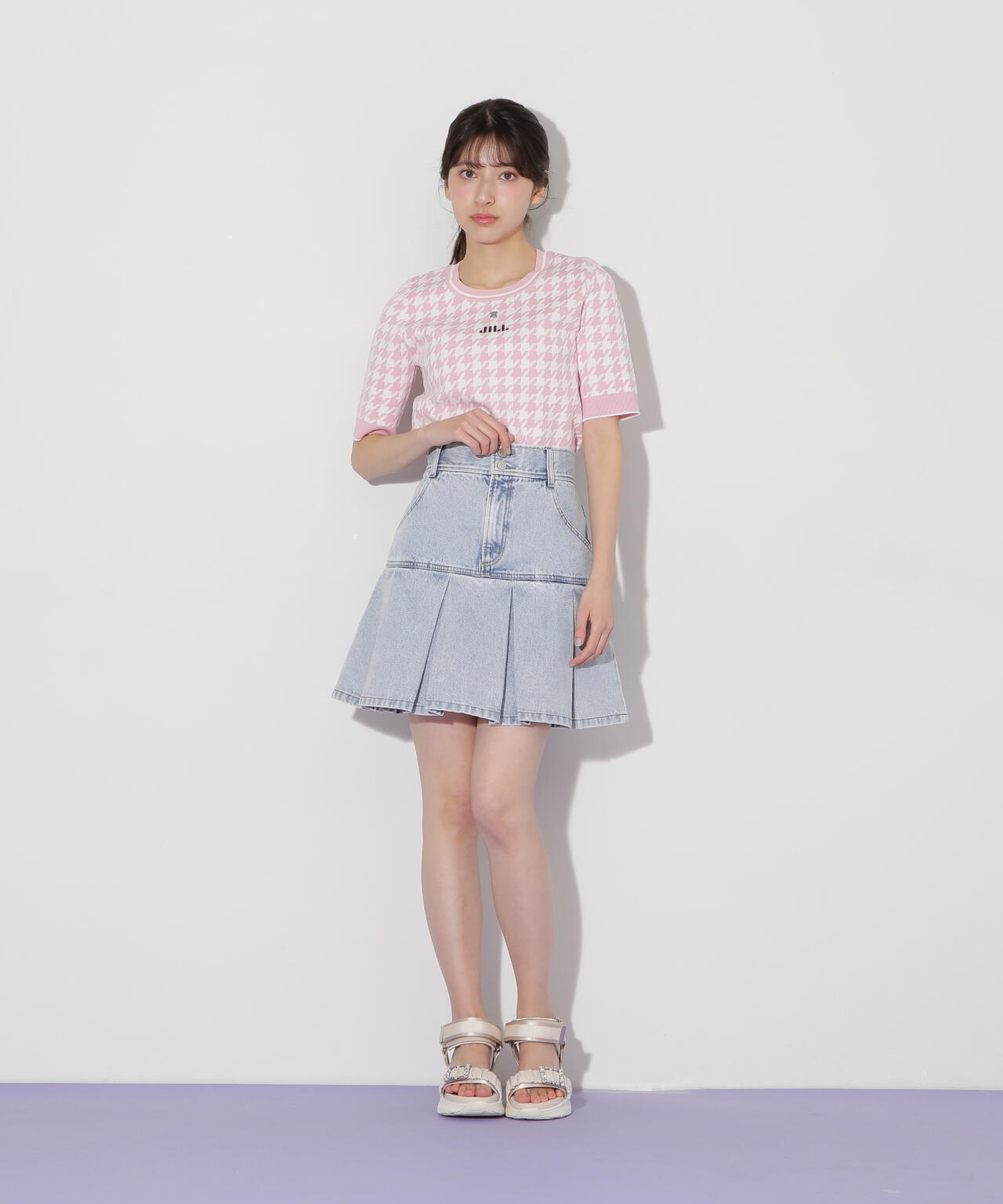 8c0e9c0f-6fd6-523c-aeb4-68aa2cdbcfa7_Image