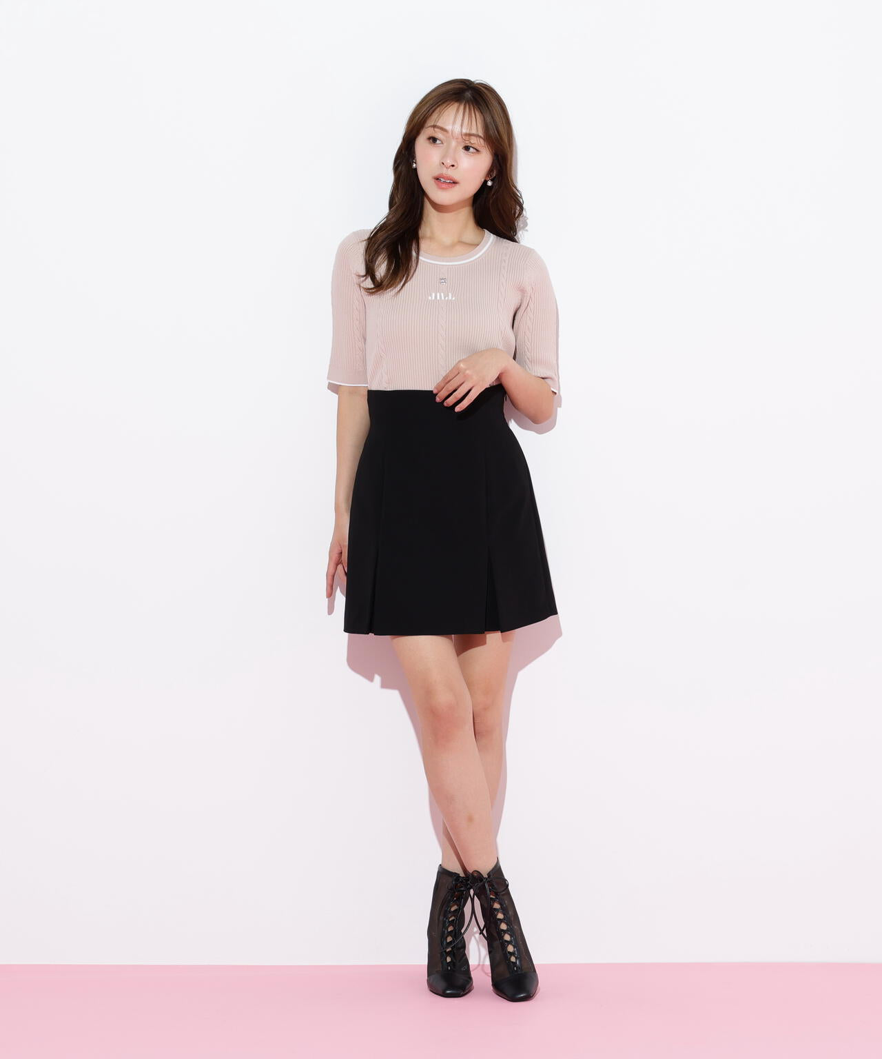 半袖ジャガードニット