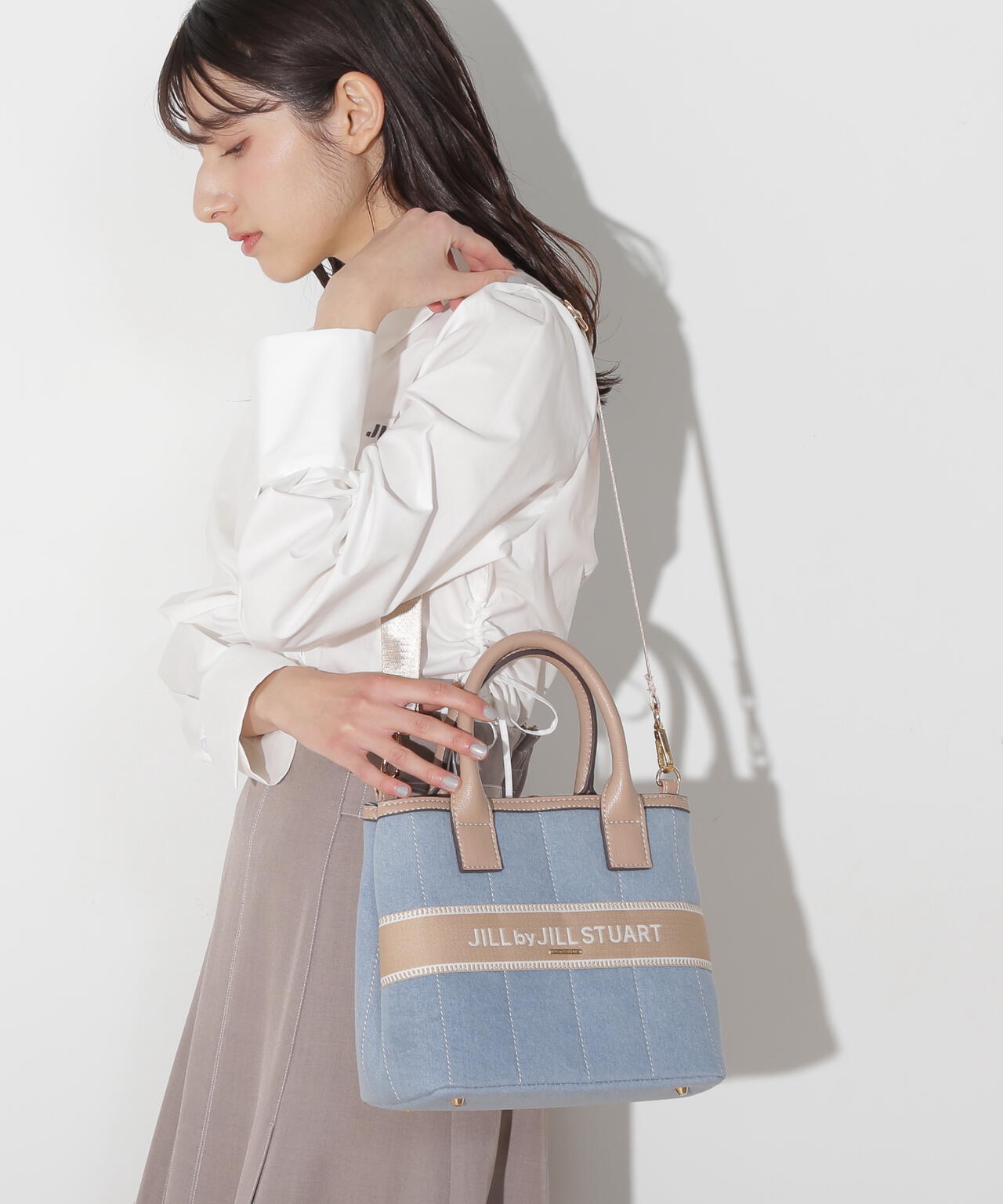 c6f74b1c-4a30-5d3b-a74e-419cee430ce1_Image