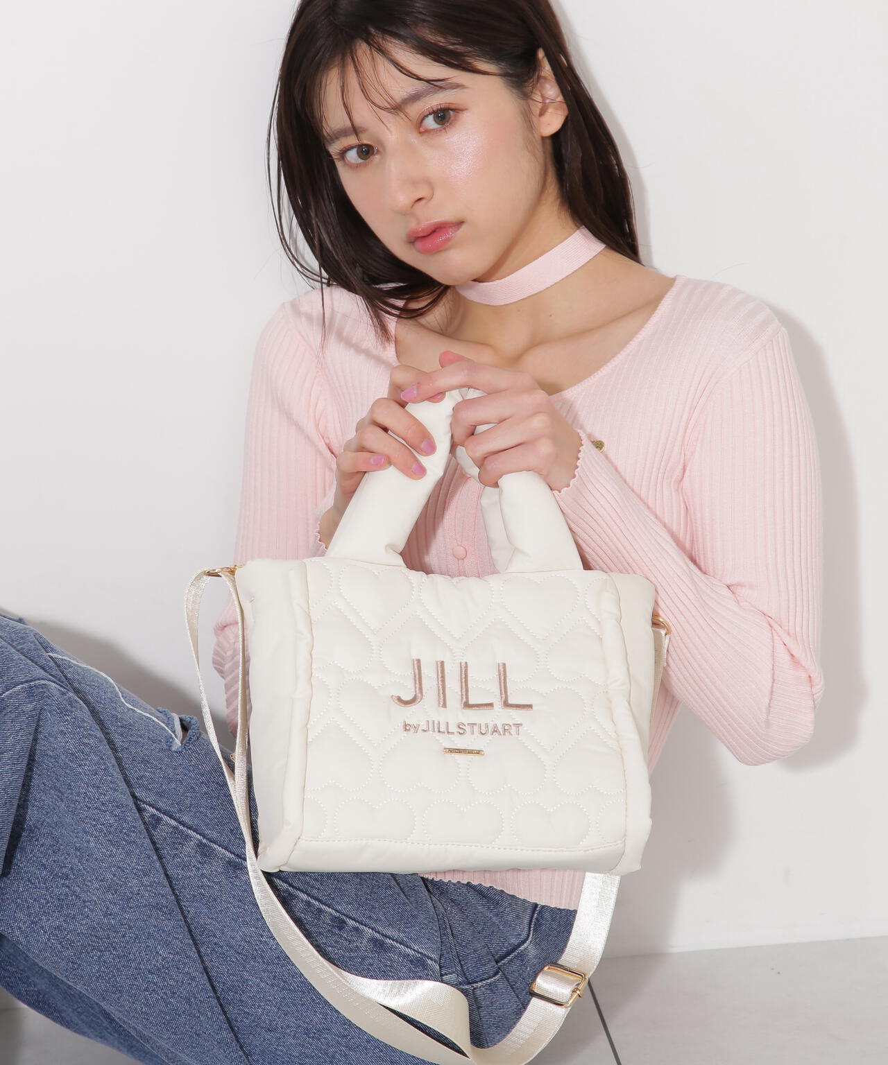 ハートパフトート WEB限定カラー:ピンクレッド