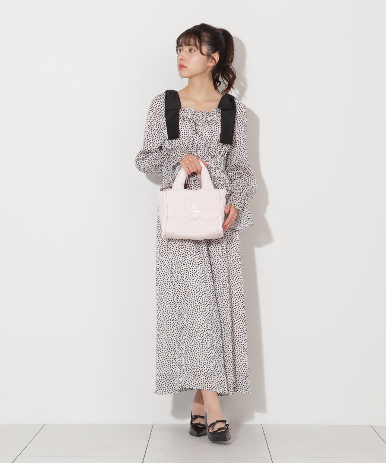 ハートパフトート WEB限定カラー:ピンクレッド
