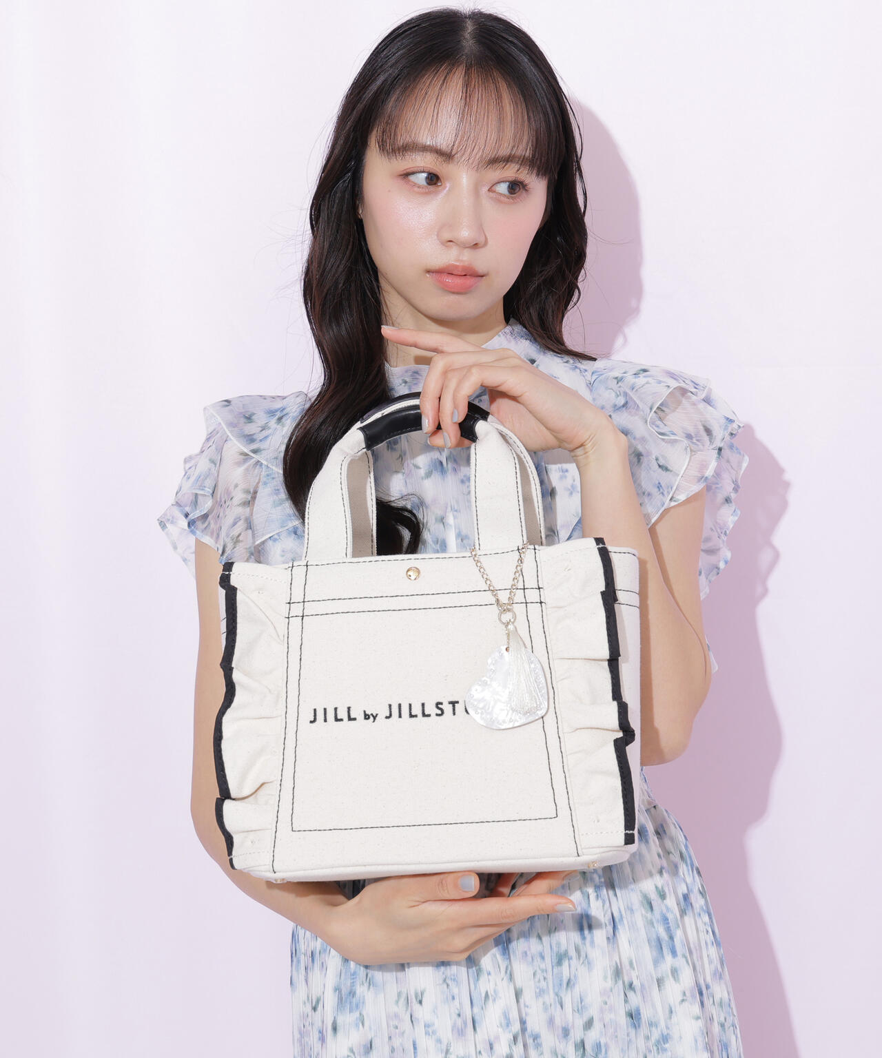 フリルトート小