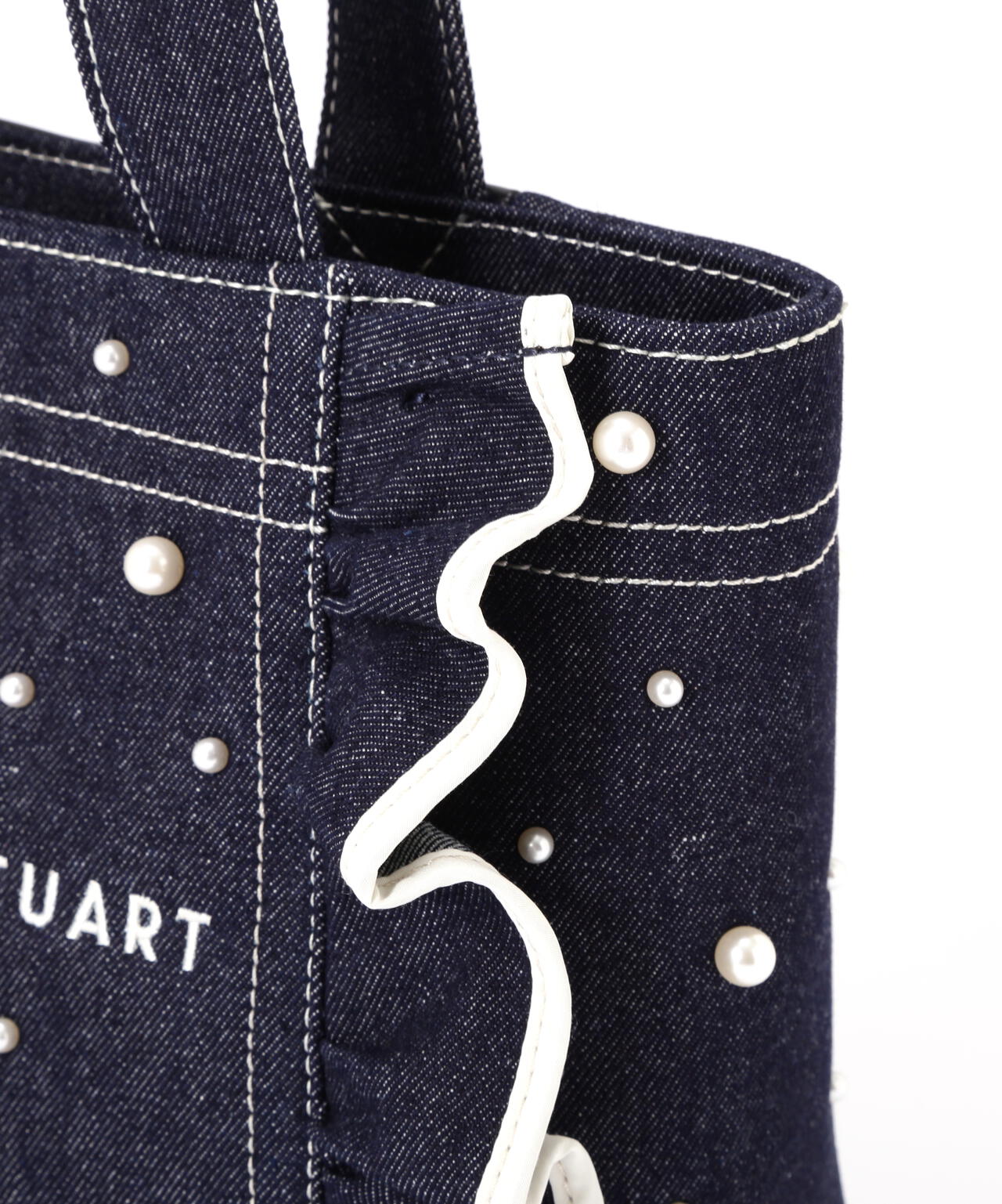 ec7d6b5f-d02c-5f73-b672-33fde4f429fa_Image