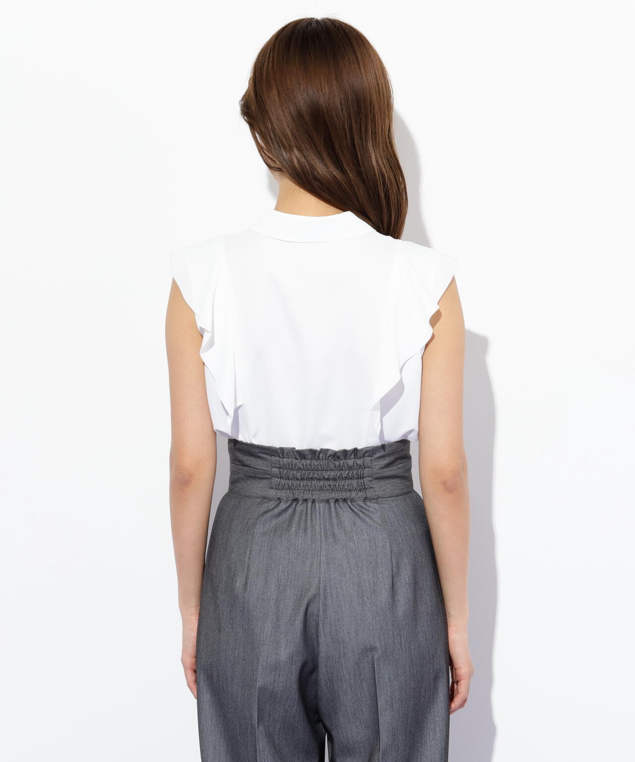 リボン付きピンタックノースリーブブラウス