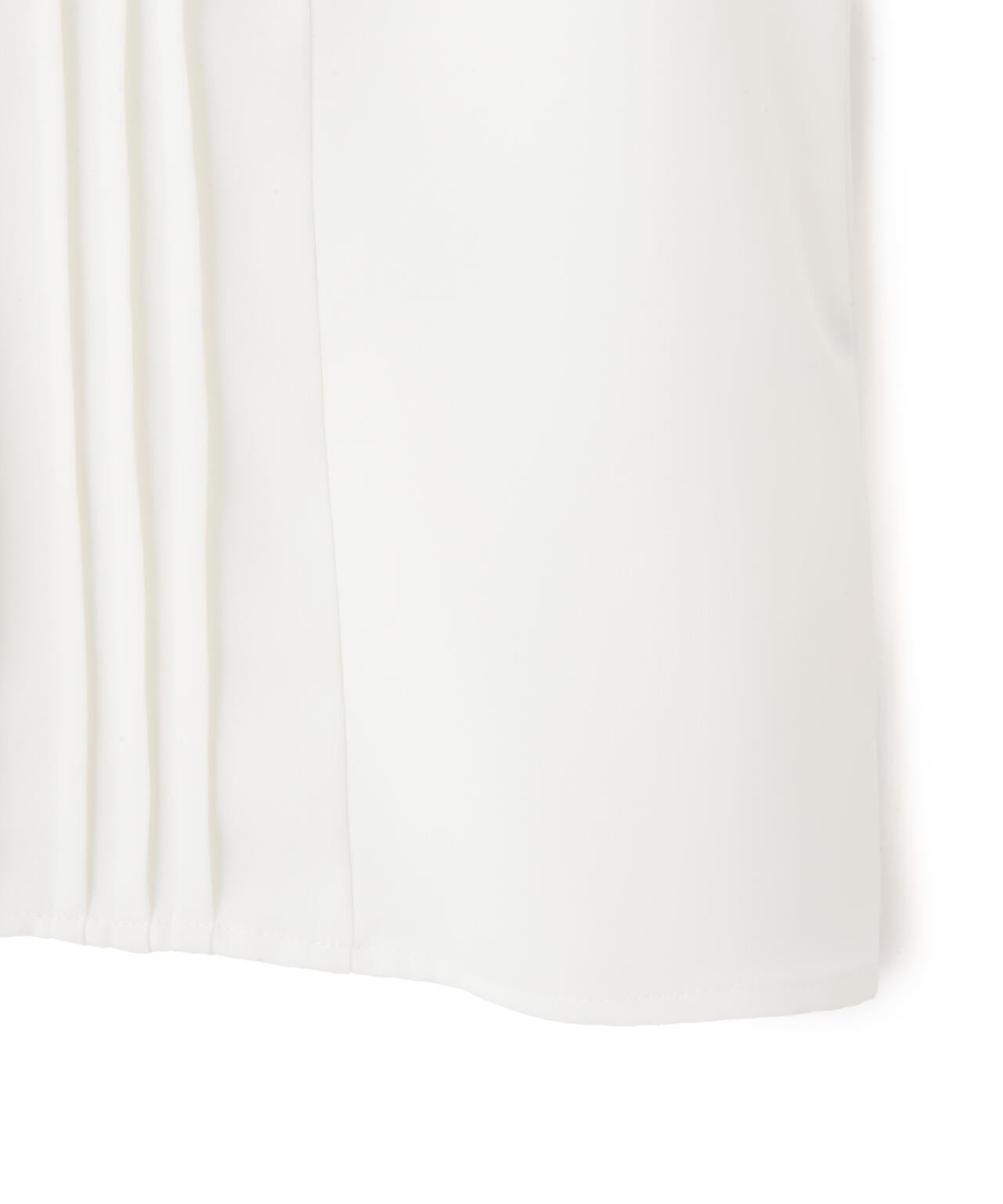 リボン付きピンタックノースリーブブラウス