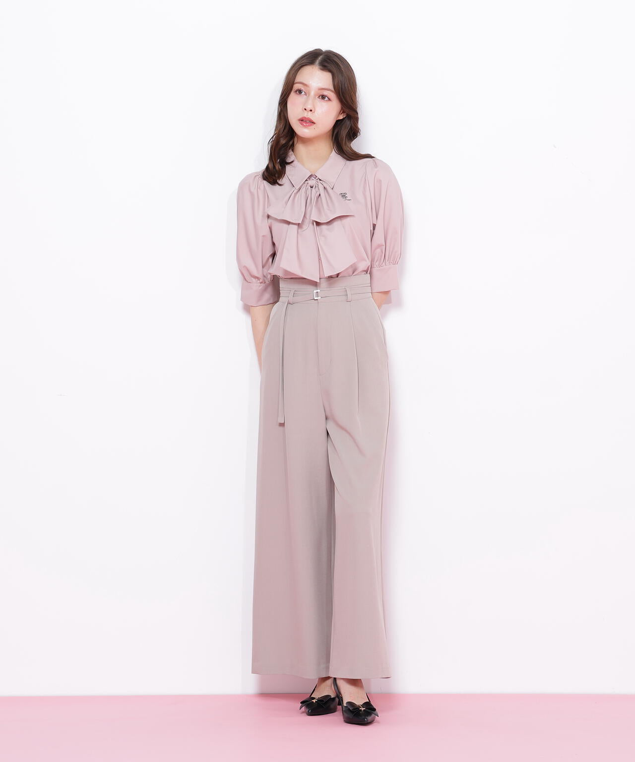 リボンボウタイブラウス