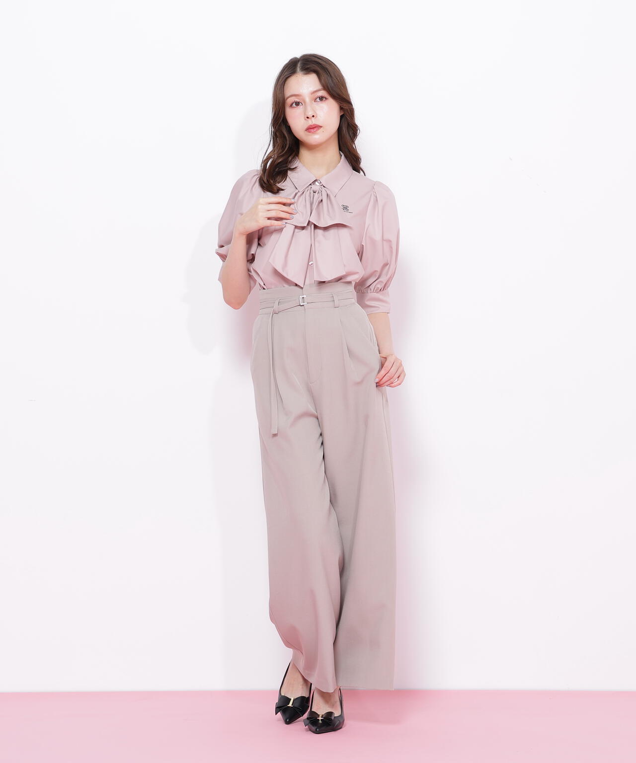 リボンボウタイブラウス