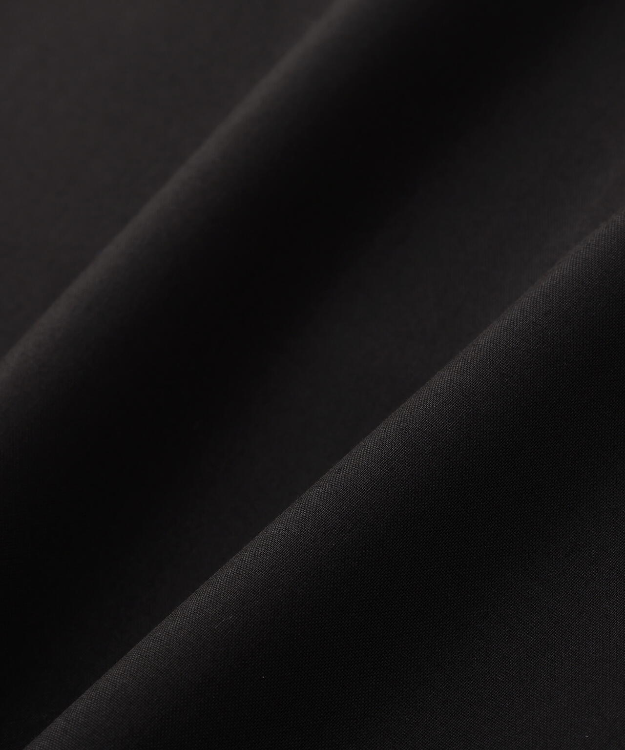 ビッグカラー短丈ブラウス