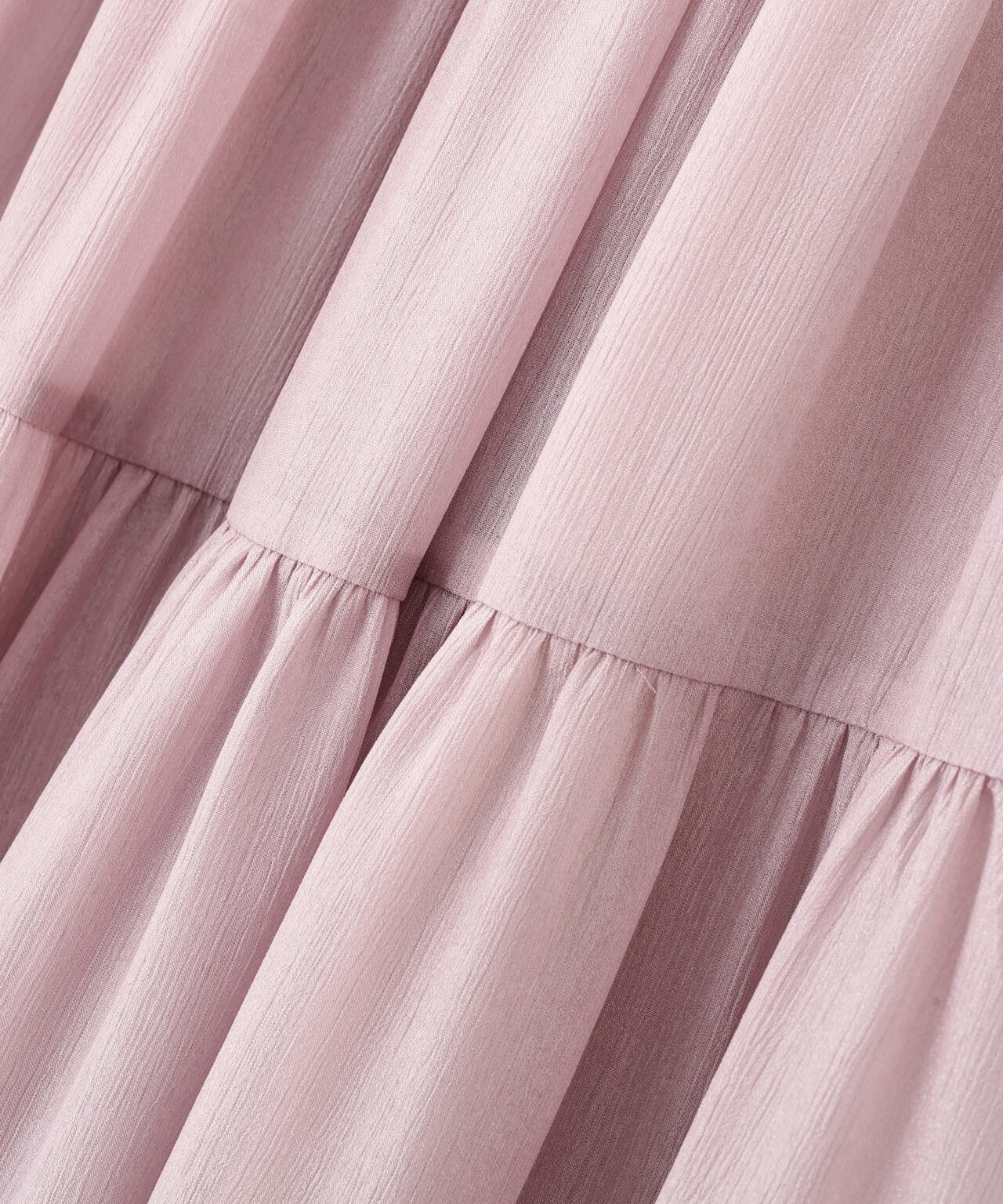 ヘムラインティアードスカート