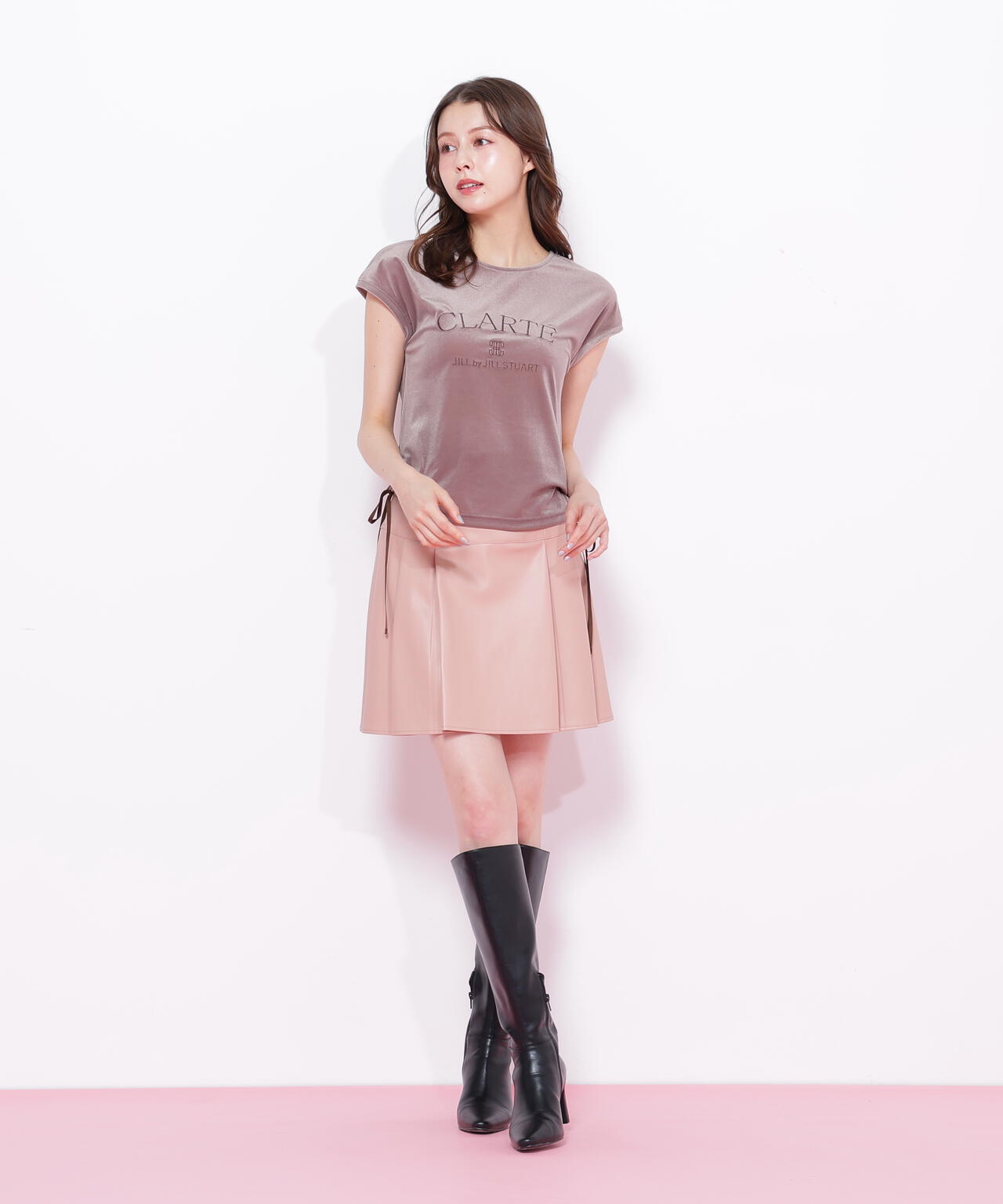 フェイクレザープリーツミニスカート