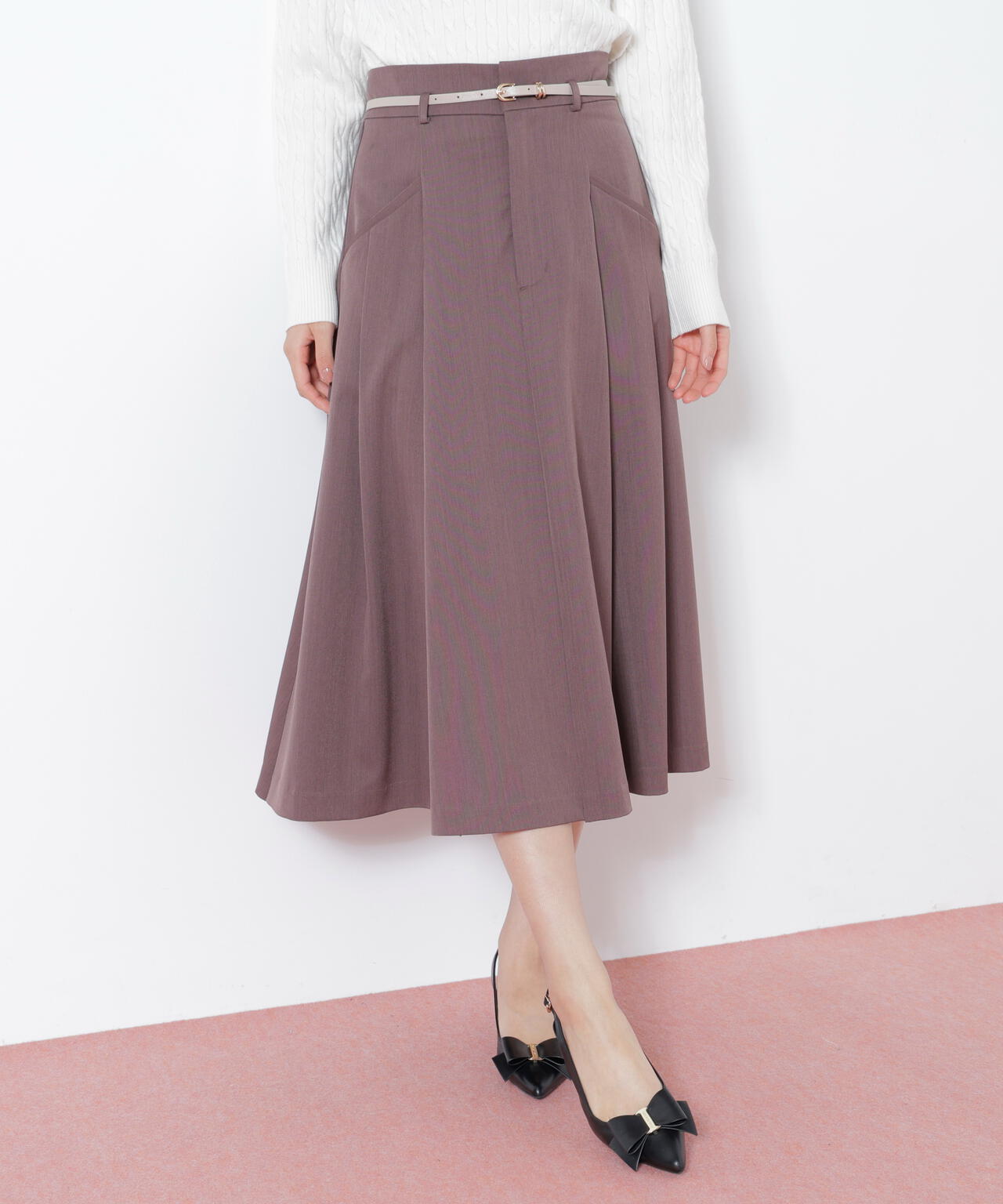 ベルト付タックフレアスカート