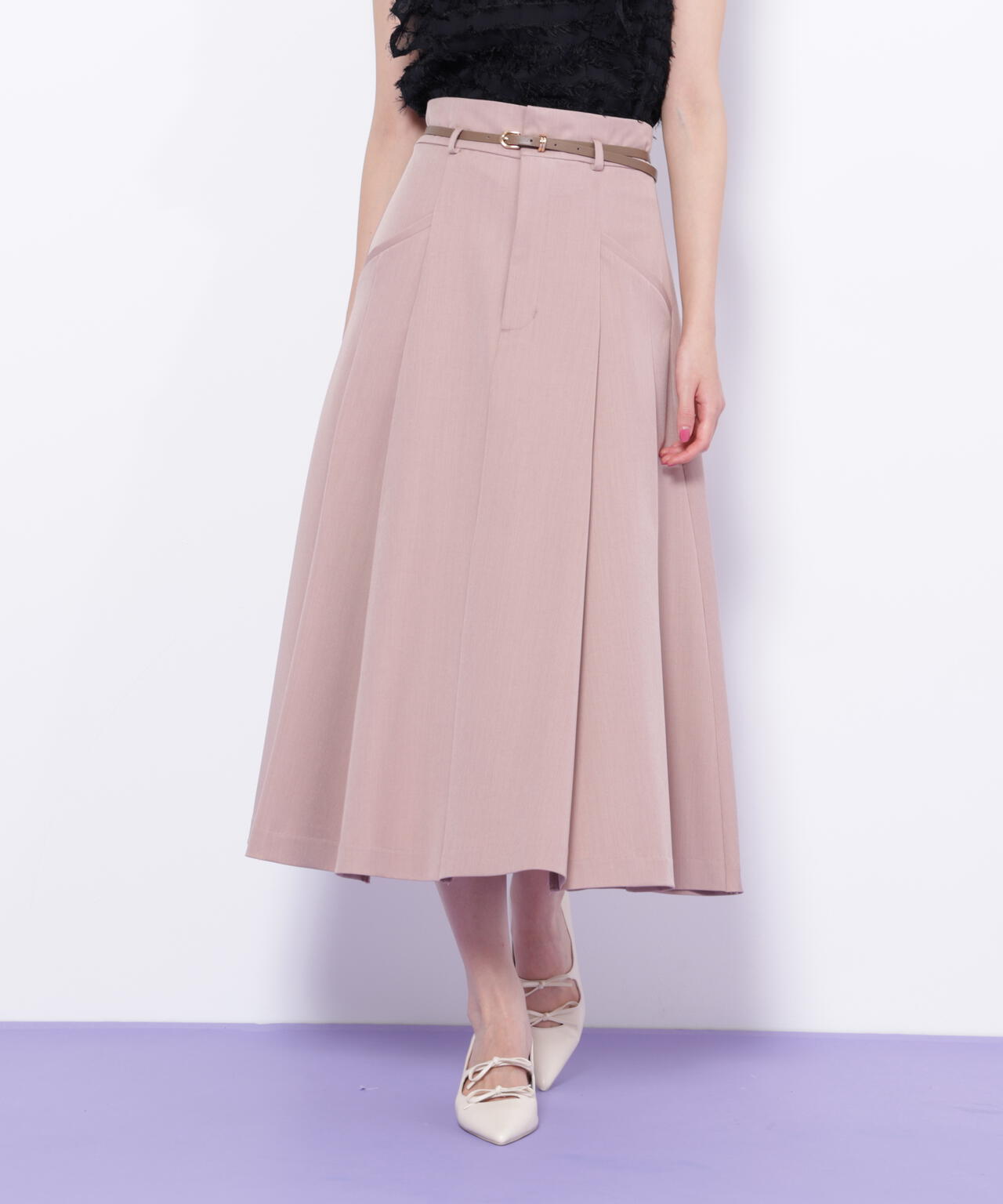 ベルト付タックフレアスカート