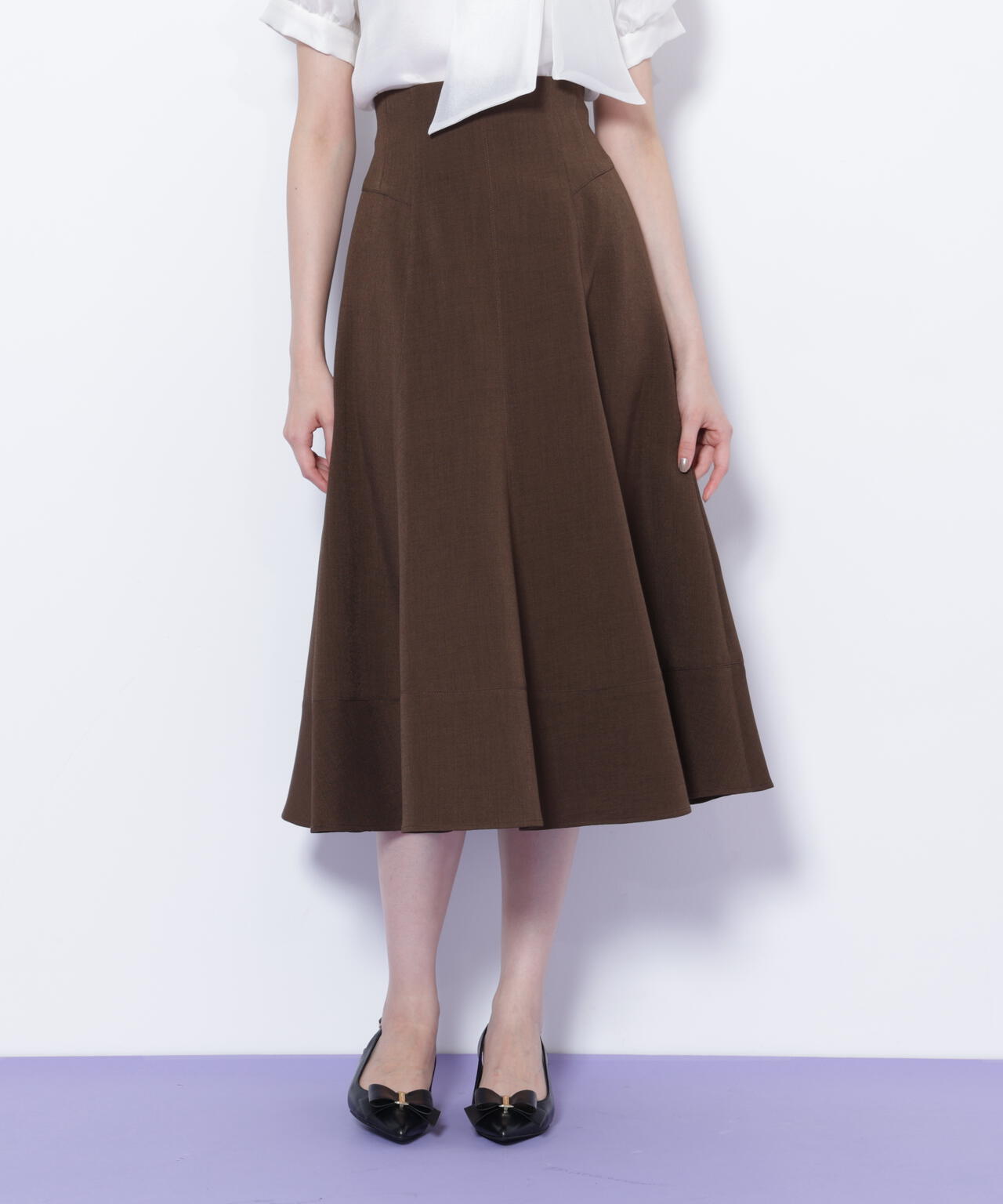 ステッチフレアスカート