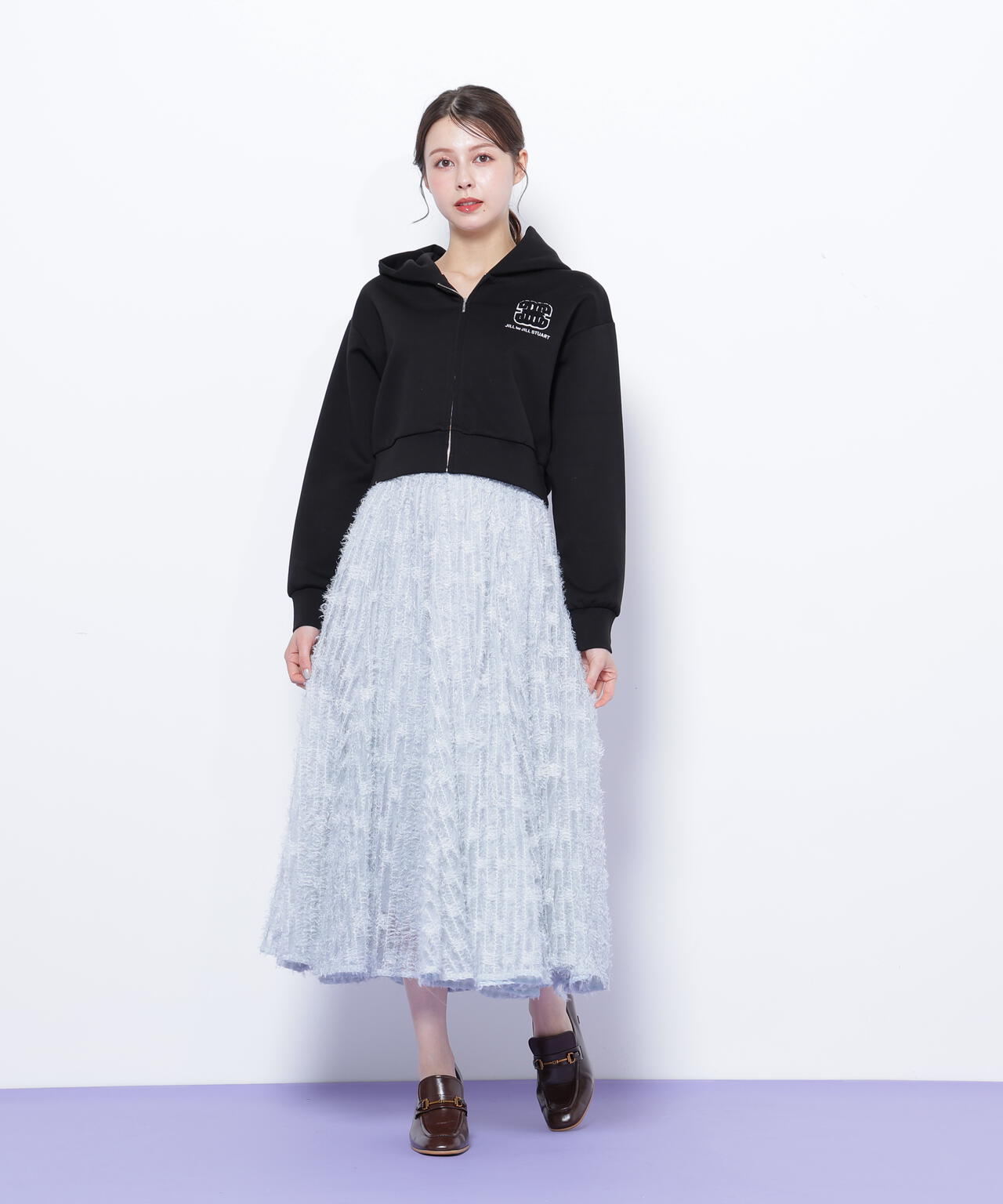 フェザーテープチュールスカート