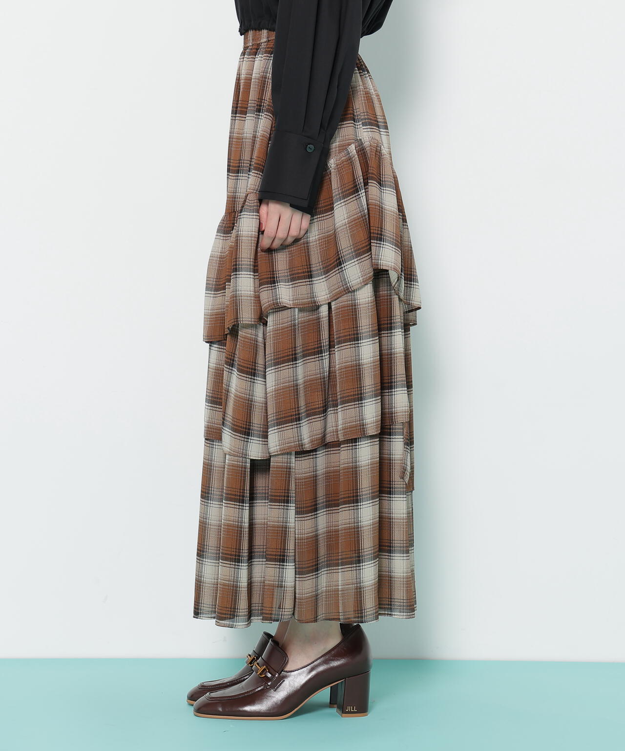 アシメティアードスカート