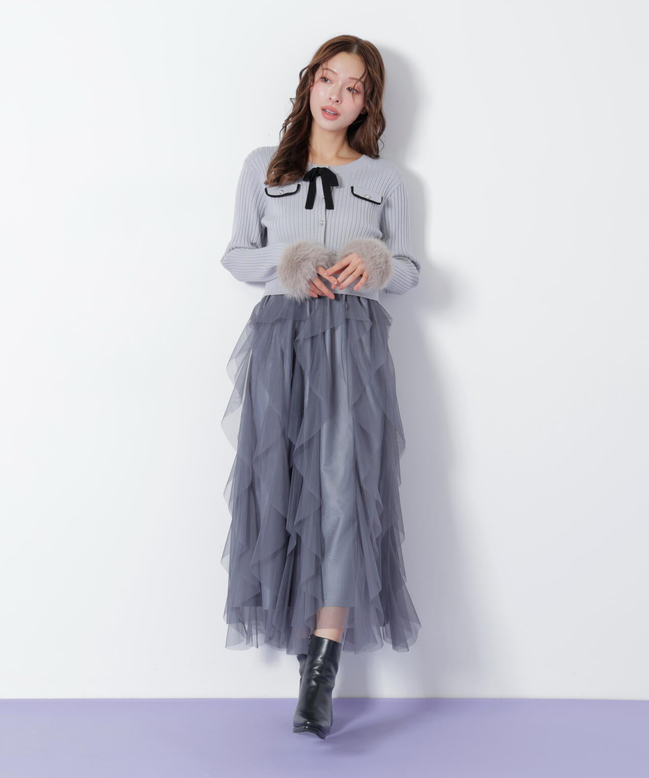 縦ラッフルチュールスカート