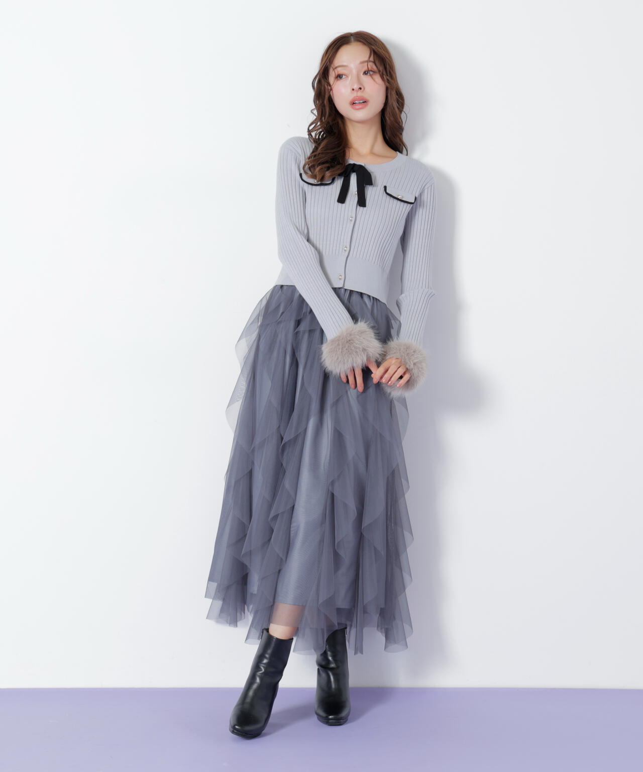 縦ラッフルチュールスカート