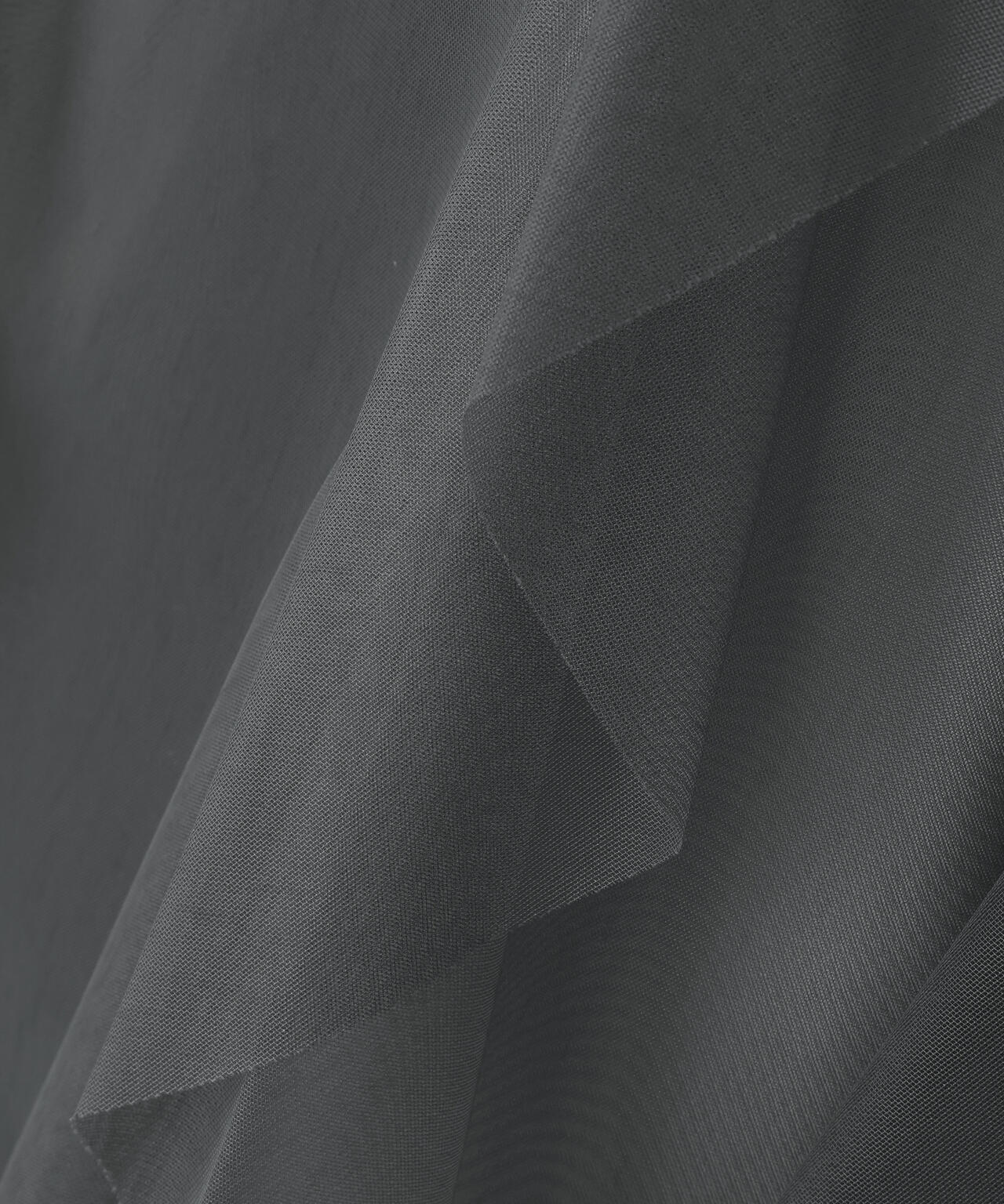 縦ラッフルチュールスカート